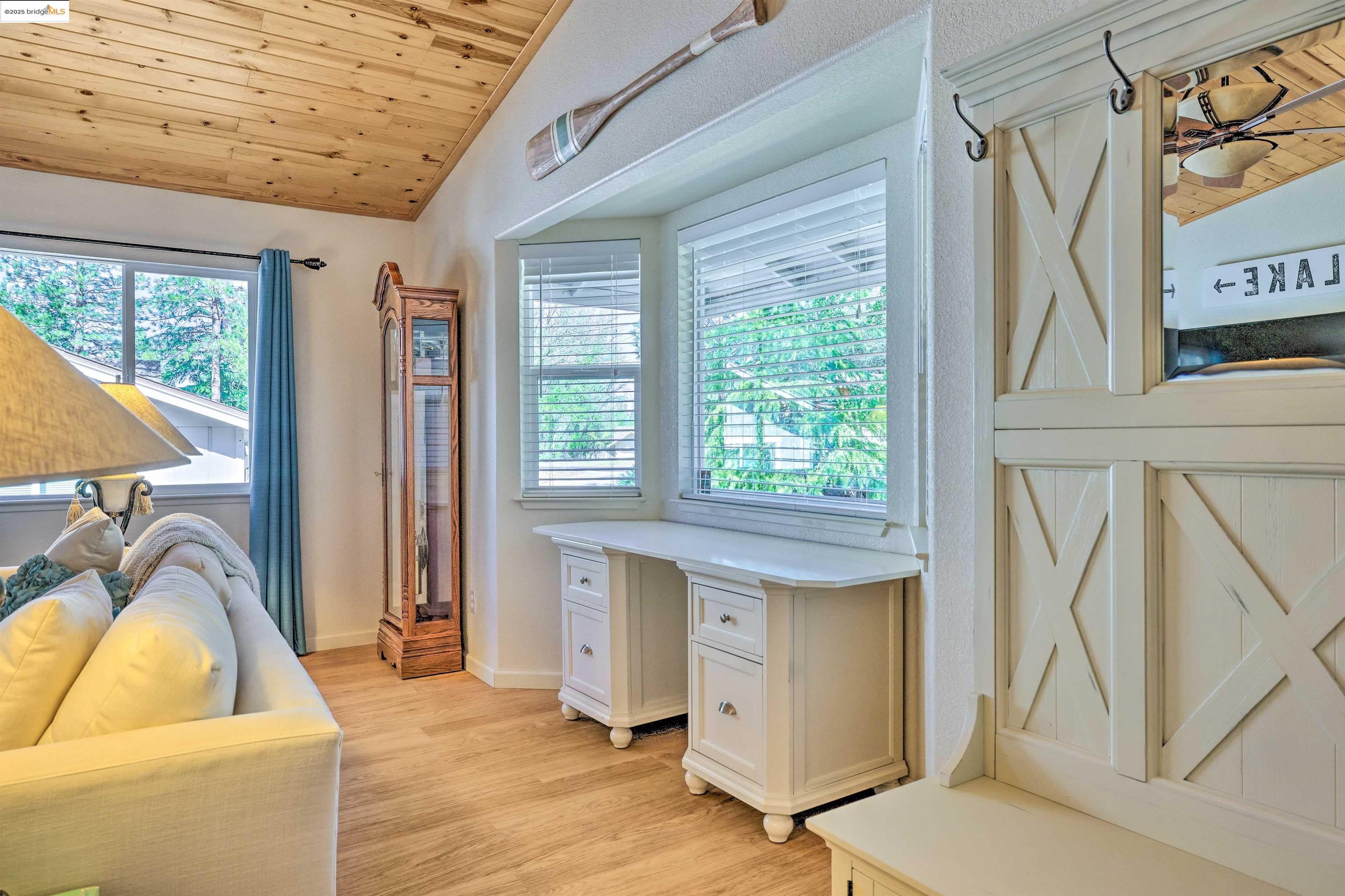 Detail Gallery Image 7 of 60 For 20838 Big Foot Circle, Groveland,  CA 95321-9505 - 3 Beds | 3 Baths