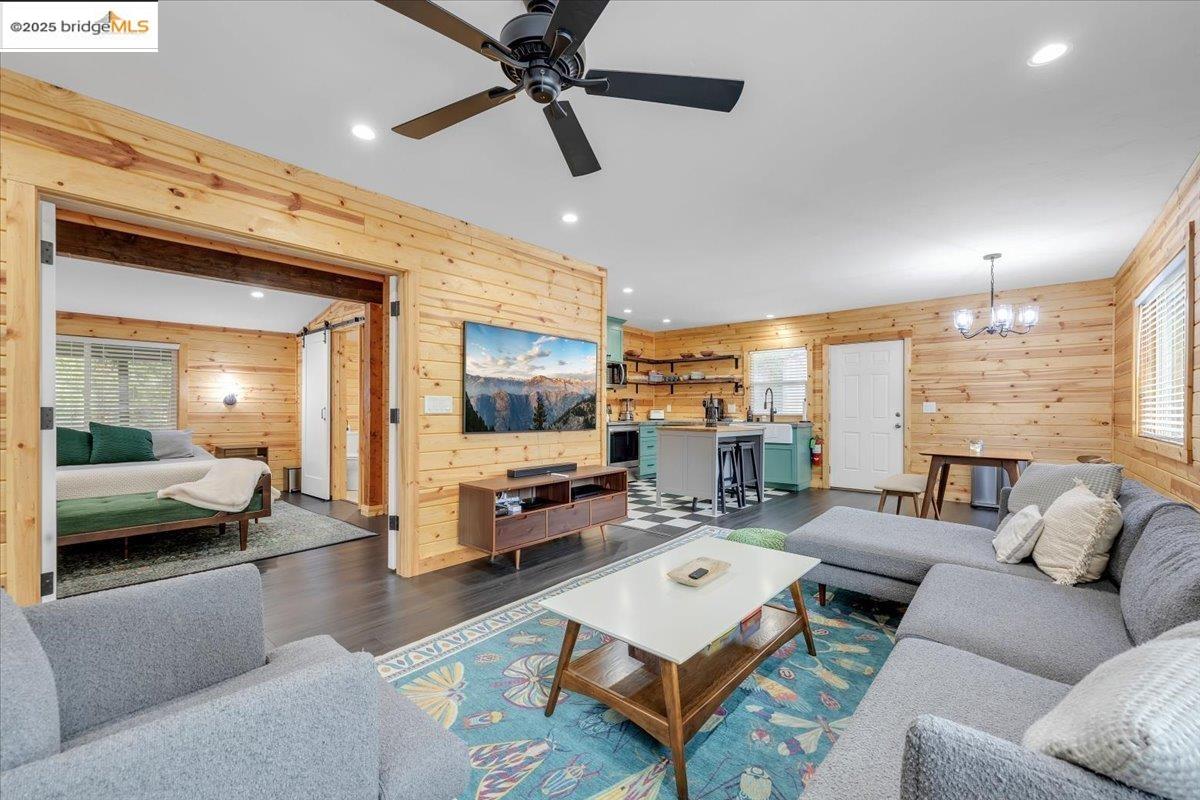 Detail Gallery Image 5 of 54 For 28635 #1 Herring Creek Ln, Strawberry,  CA 95375 - 1 Beds | 1 Baths