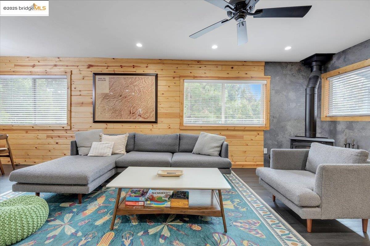 Detail Gallery Image 7 of 51 For 28635 #1 Herring Creek Ln, Strawberry,  CA 95375 - 1 Beds | 1 Baths