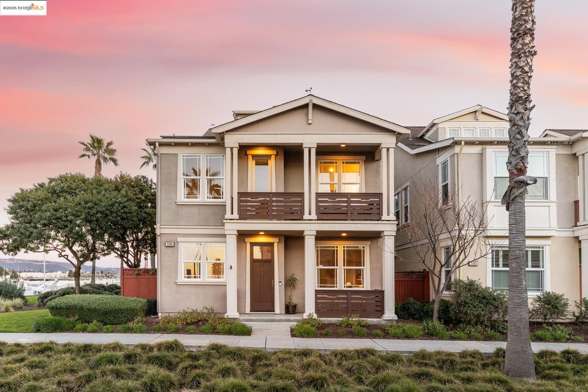 Detail Gallery Image 1 of 1 For 2086 Hibbard St, Alameda,  CA 94501 - 3 Beds | 3/1 Baths