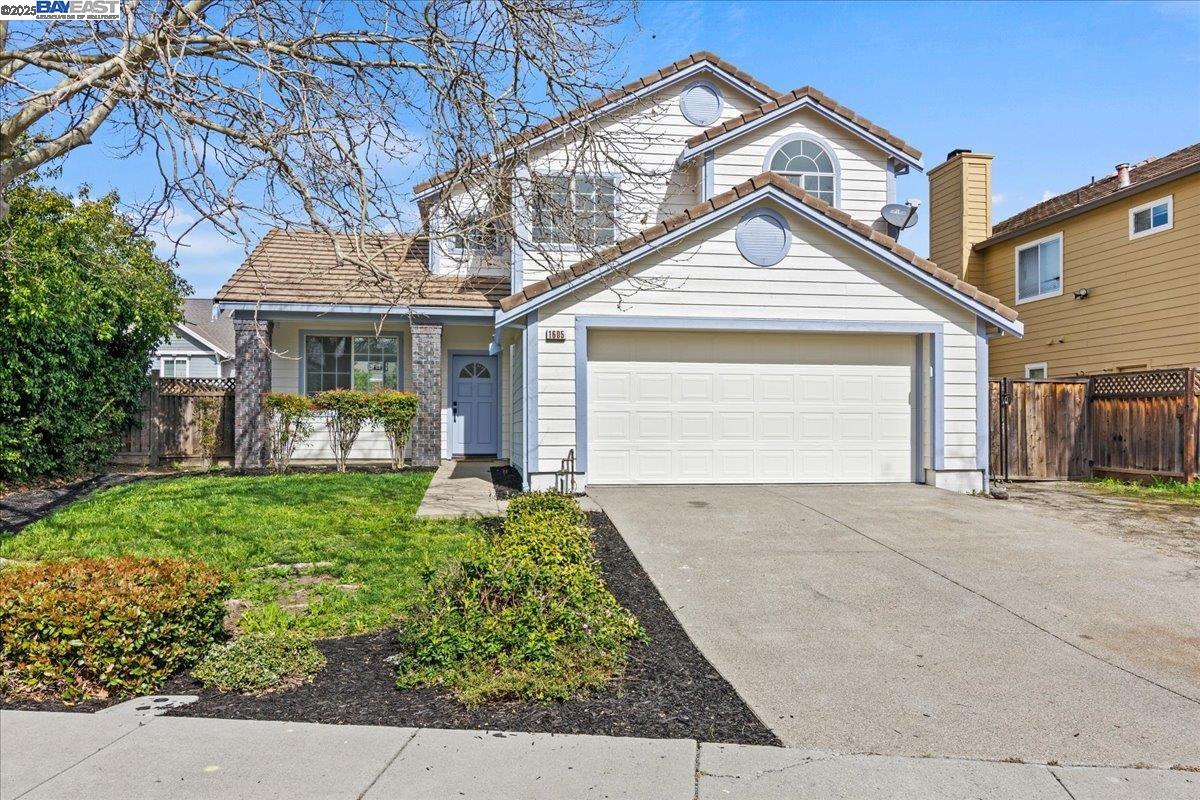 Detail Gallery Image 1 of 29 For 1605 Mount Silliman Way, Antioch,  CA 94531 - 3 Beds | 2/1 Baths