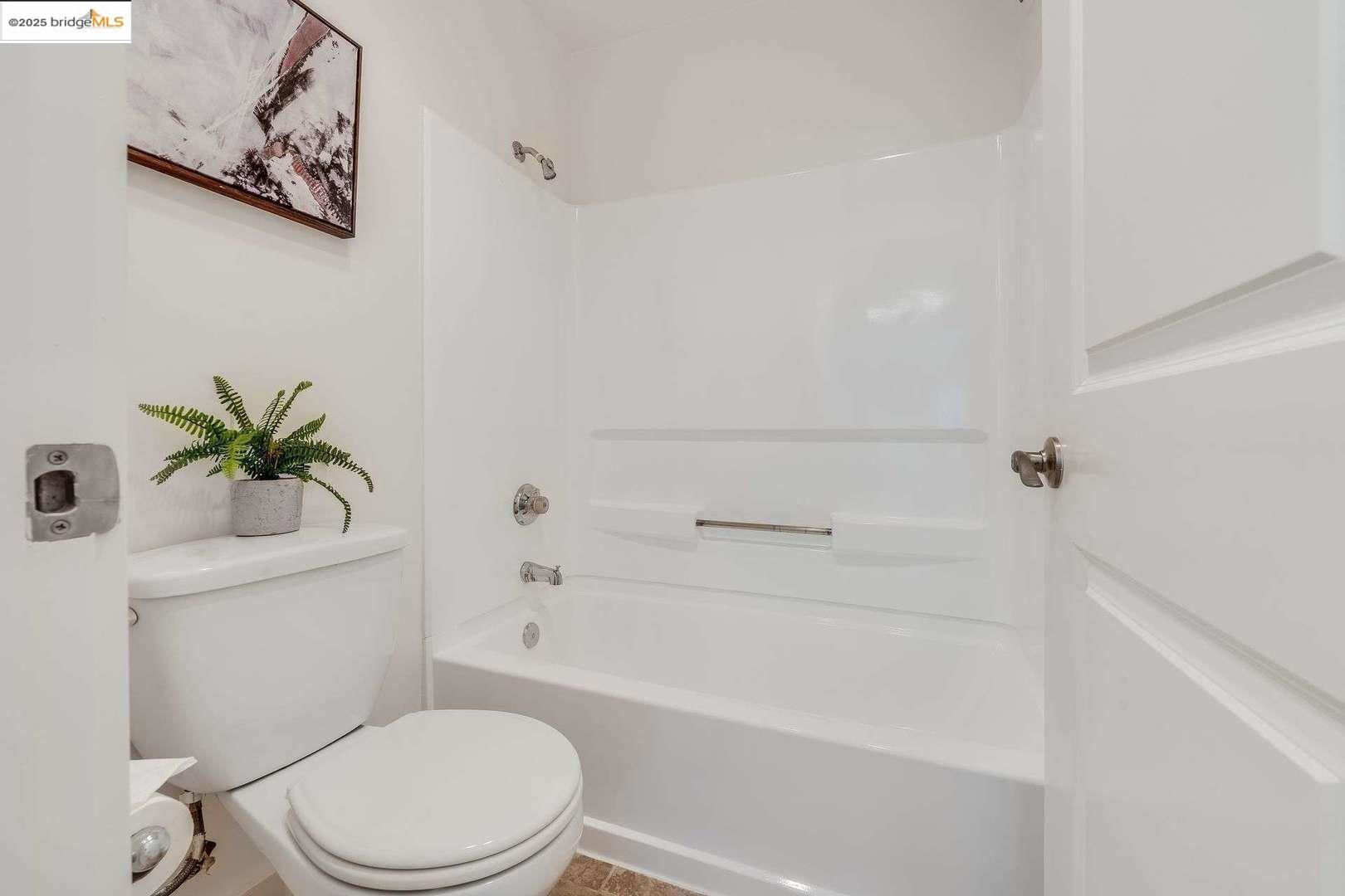 Photo #20: 41087600 Listing: Photo #20