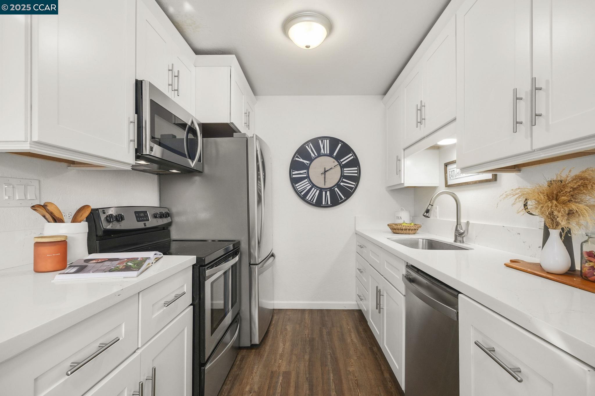 Photo #6: 41087633 Listing 