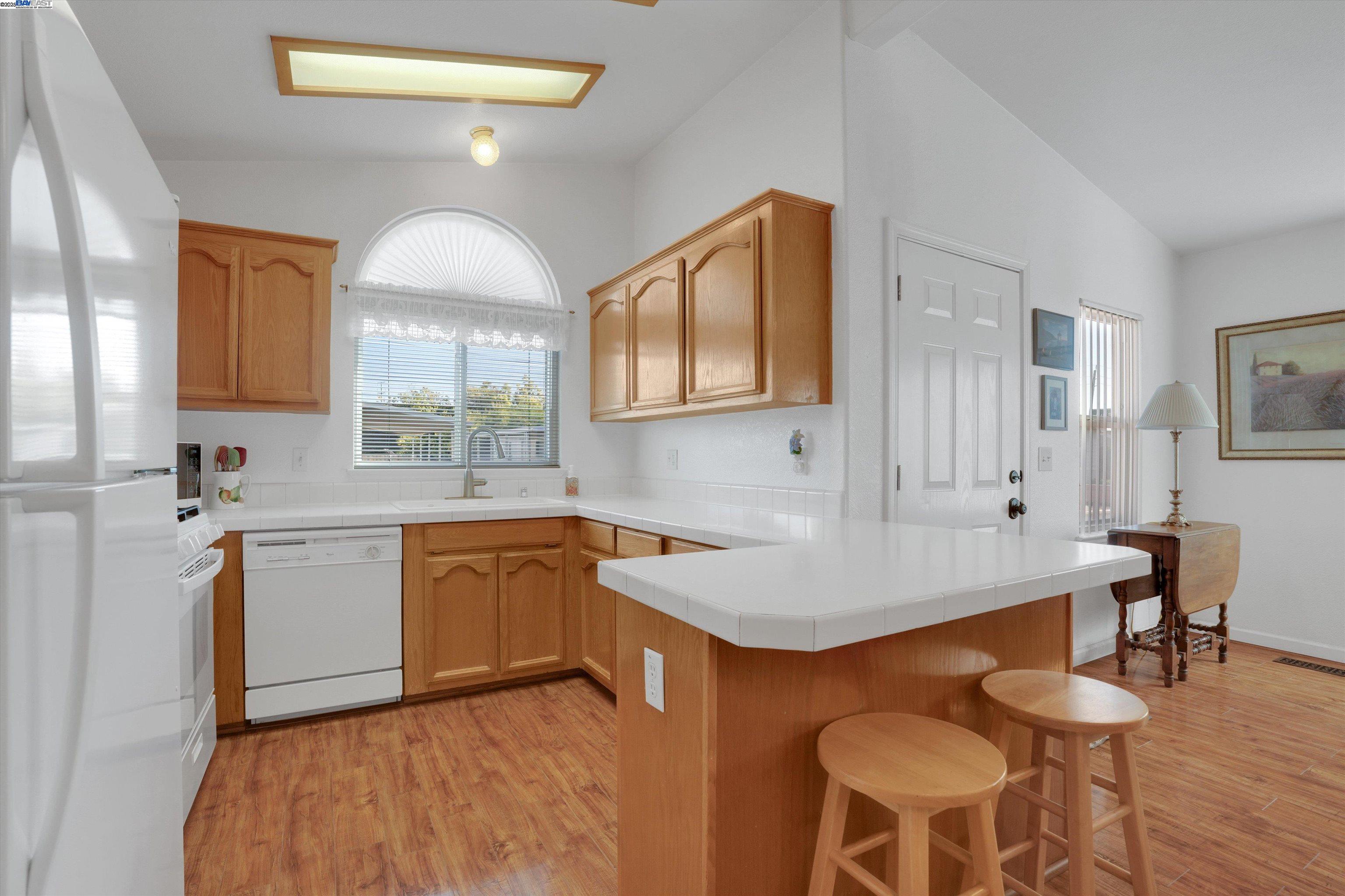 Detail Gallery Image 1 of 1 For 5158 Sundance Dr, Livermore,  CA 94551 - 3 Beds | 2 Baths