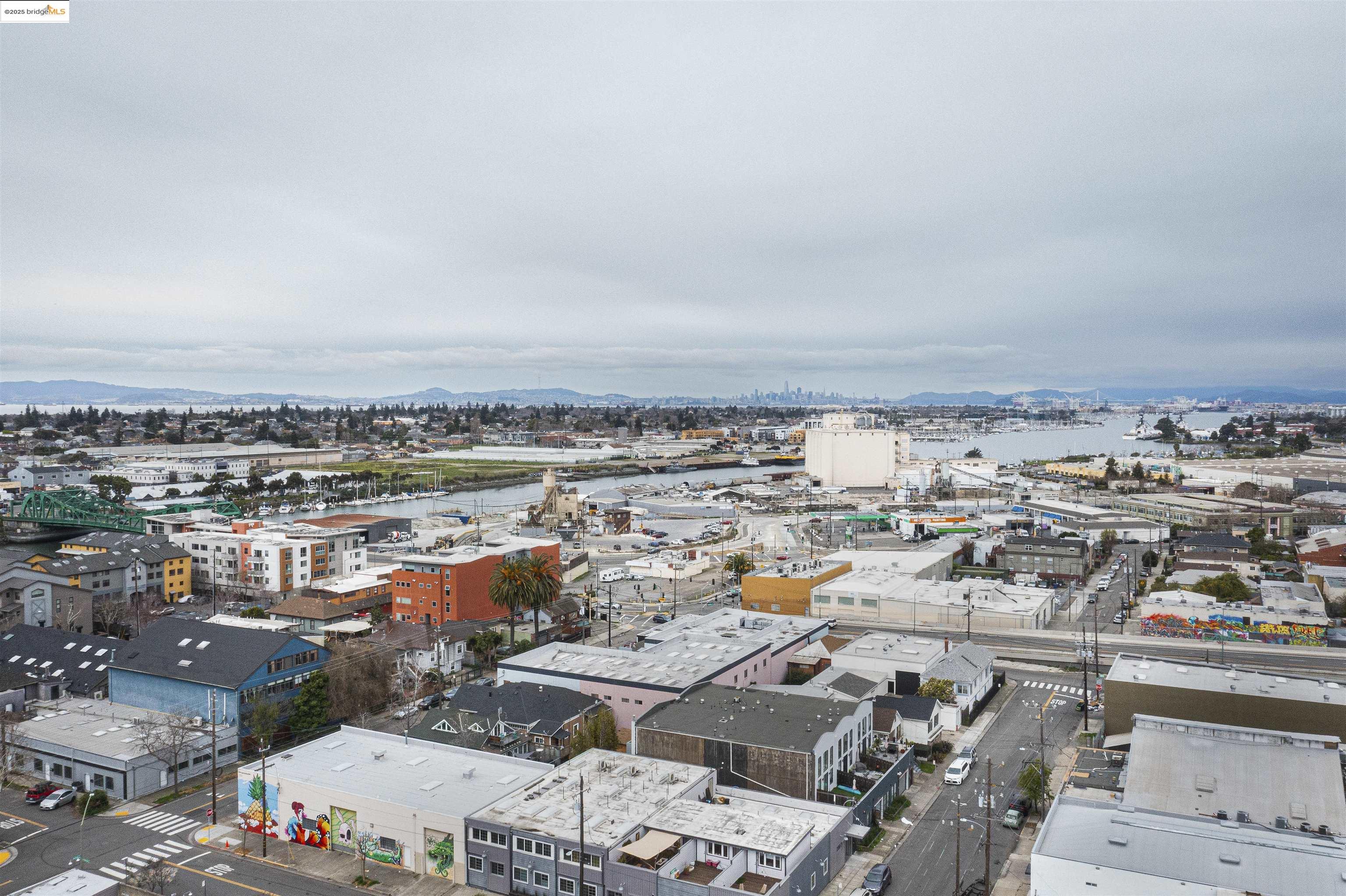 Detail Gallery Image 14 of 16 For 2928 Chapman St, Oakland,  CA 94601 - – Beds | – Baths