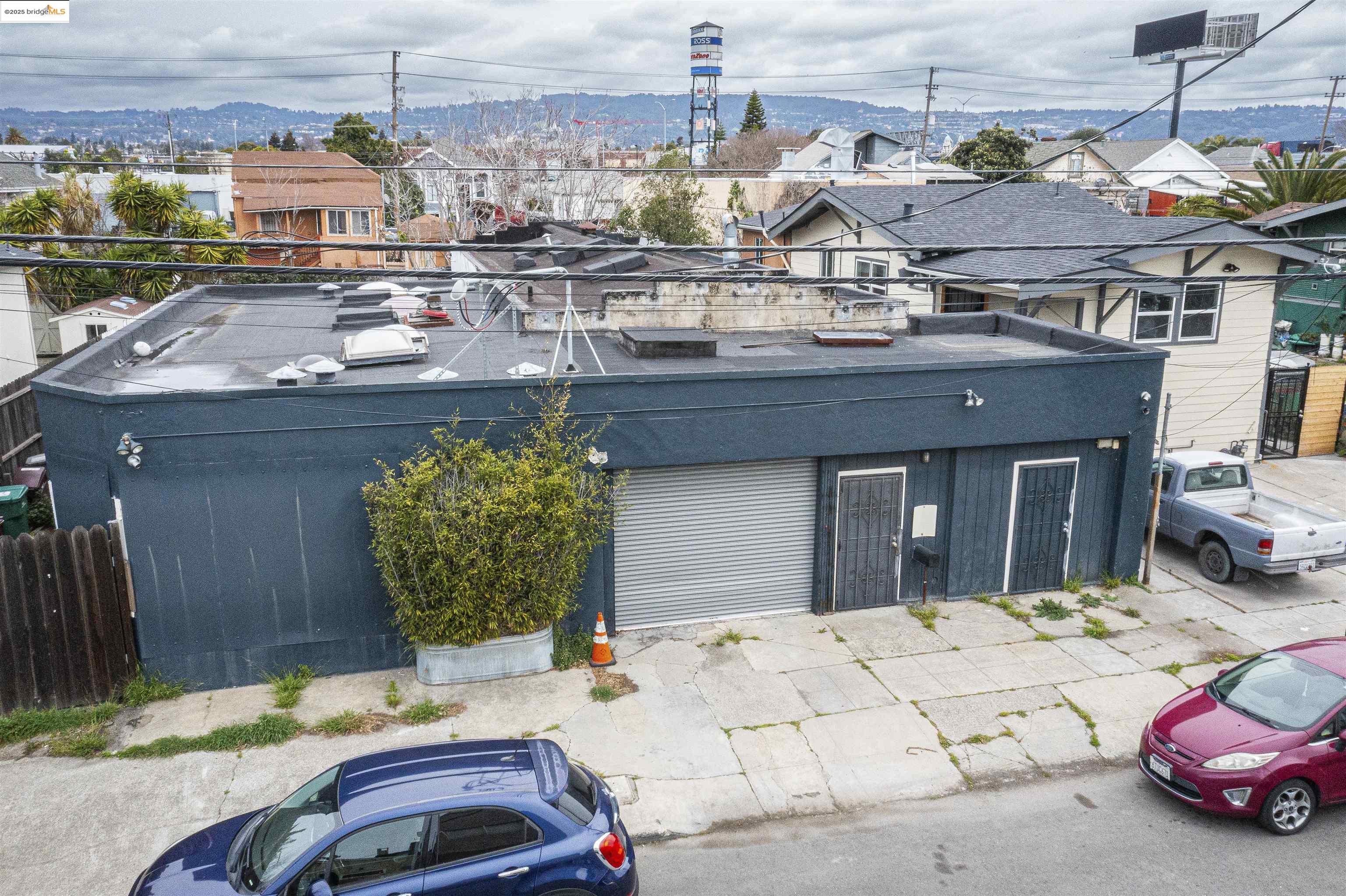 Detail Gallery Image 7 of 16 For 2928 Chapman St, Oakland,  CA 94601 - – Beds | – Baths