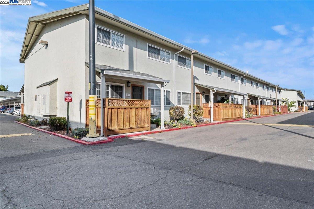 Detail Gallery Image 37 of 38 For 740 Fargo Ave #12,  San Leandro,  CA 94579 - 2 Beds | 1/1 Baths