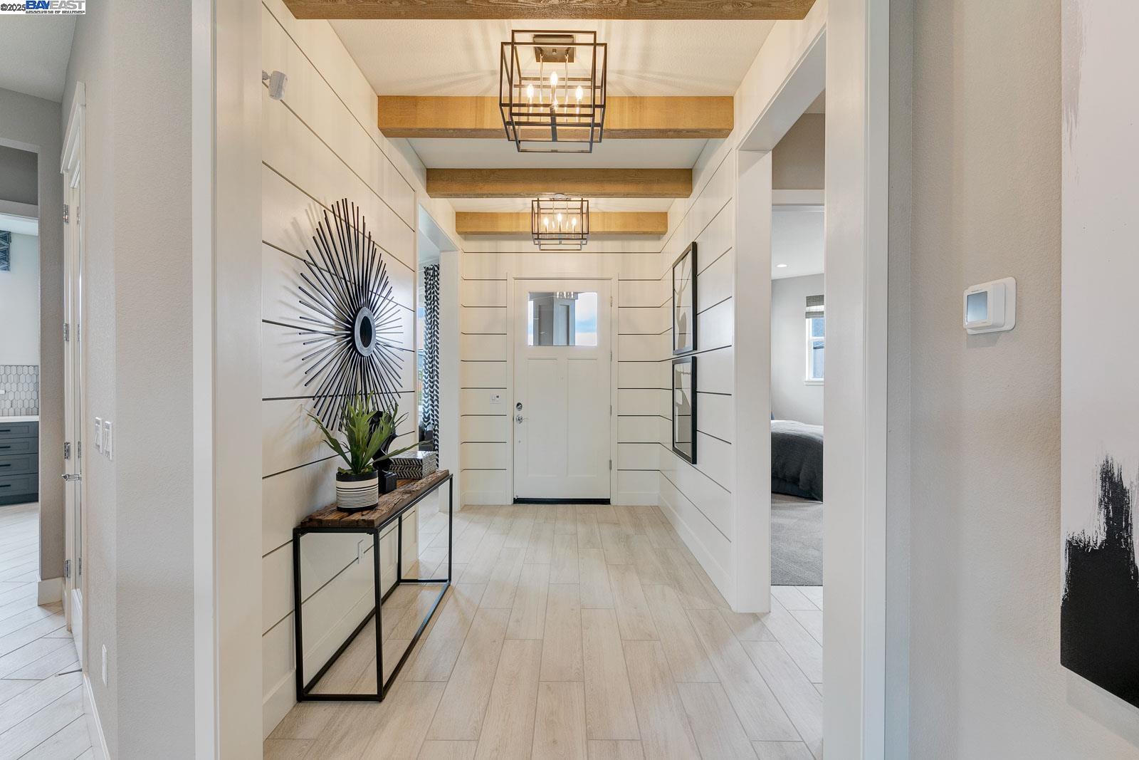 Detail Gallery Image 12 of 60 For 617 Conrad Court, Manteca,  CA 95336 - 2 Beds | 2/1 Baths