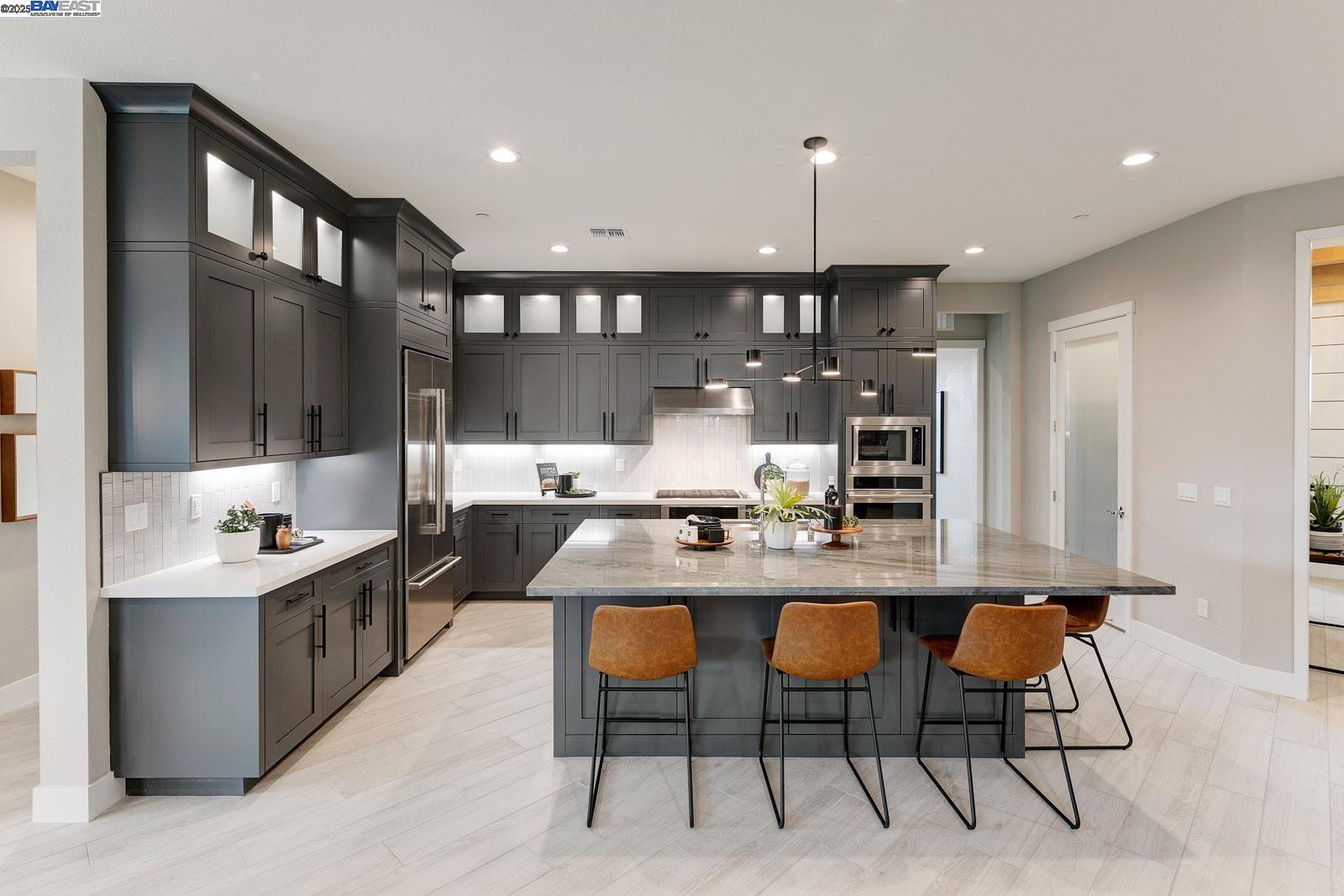 Detail Gallery Image 15 of 60 For 617 Conrad Court, Manteca,  CA 95336 - 2 Beds | 2/1 Baths