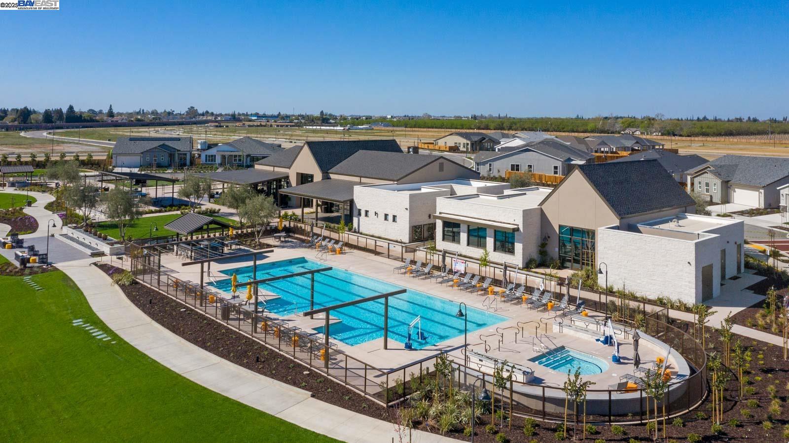 Detail Gallery Image 51 of 60 For 617 Conrad Court, Manteca,  CA 95336 - 2 Beds | 2/1 Baths