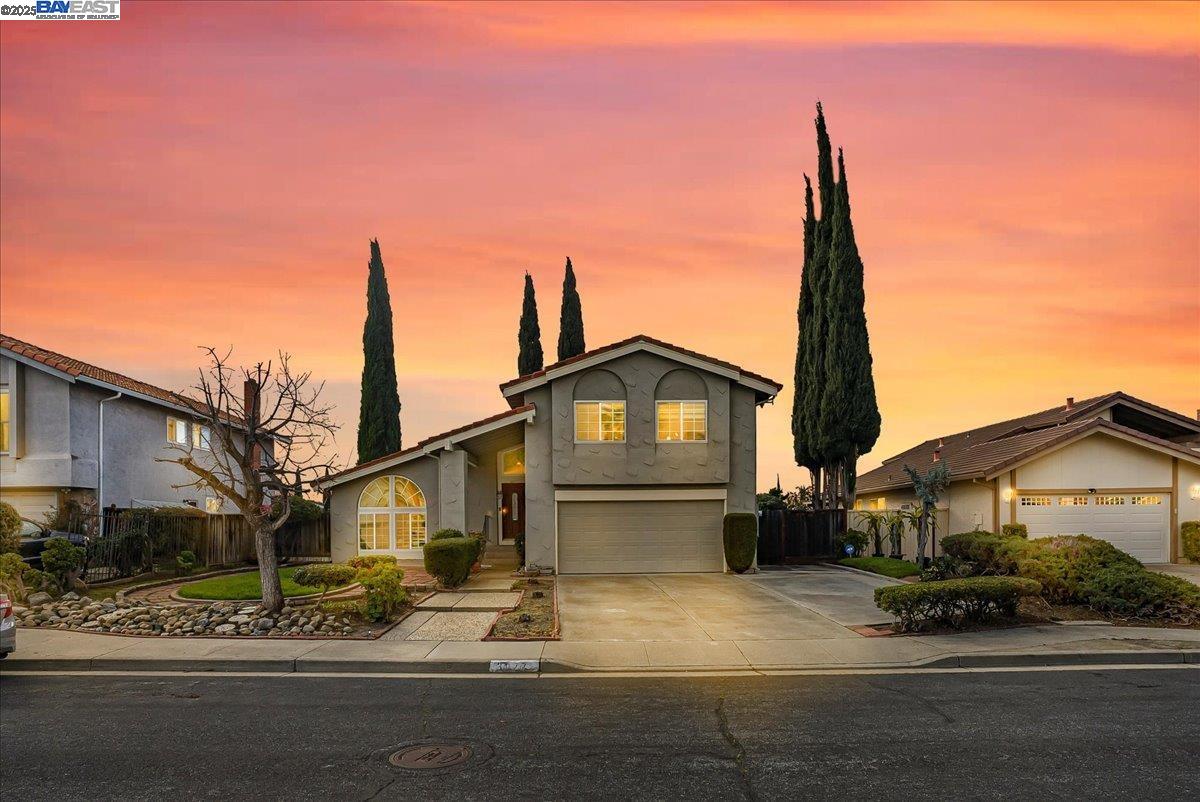 Detail Gallery Image 1 of 1 For 3077 Autumnwood Ct, San Jose,  CA 95148 - 3 Beds | 3 Baths