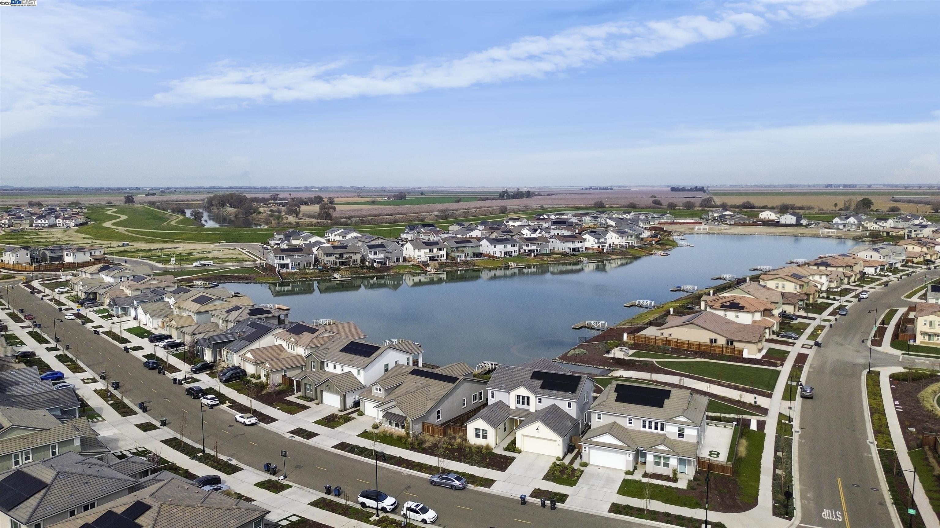Detail Gallery Image 44 of 52 For 2743 Irish Meadow Way, Lathrop,  CA 95330 - 3 Beds | 3/1 Baths