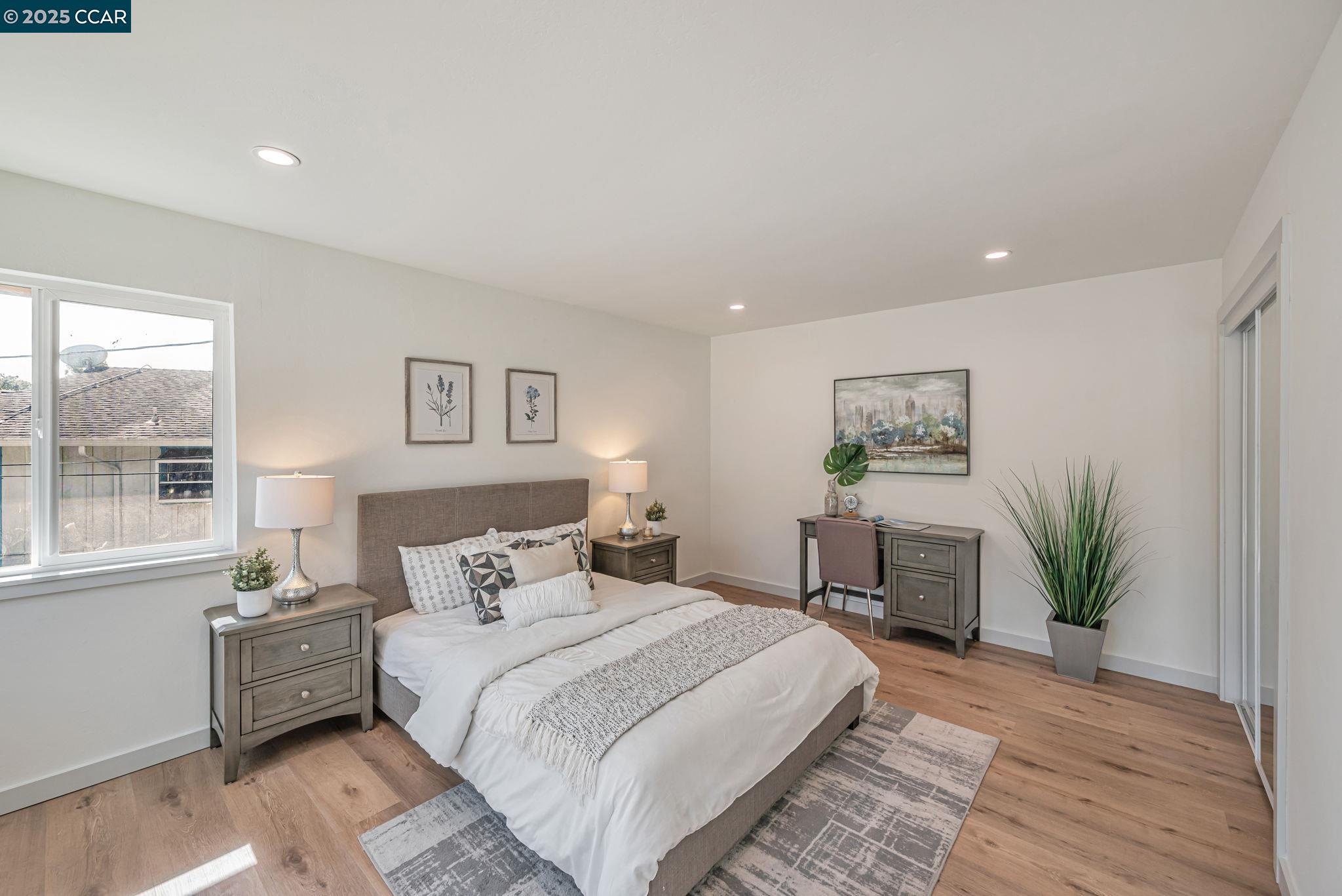Detail Gallery Image 14 of 40 For 170 Yolo Ct, San Bruno,  CA 94066 - 5 Beds | 3 Baths