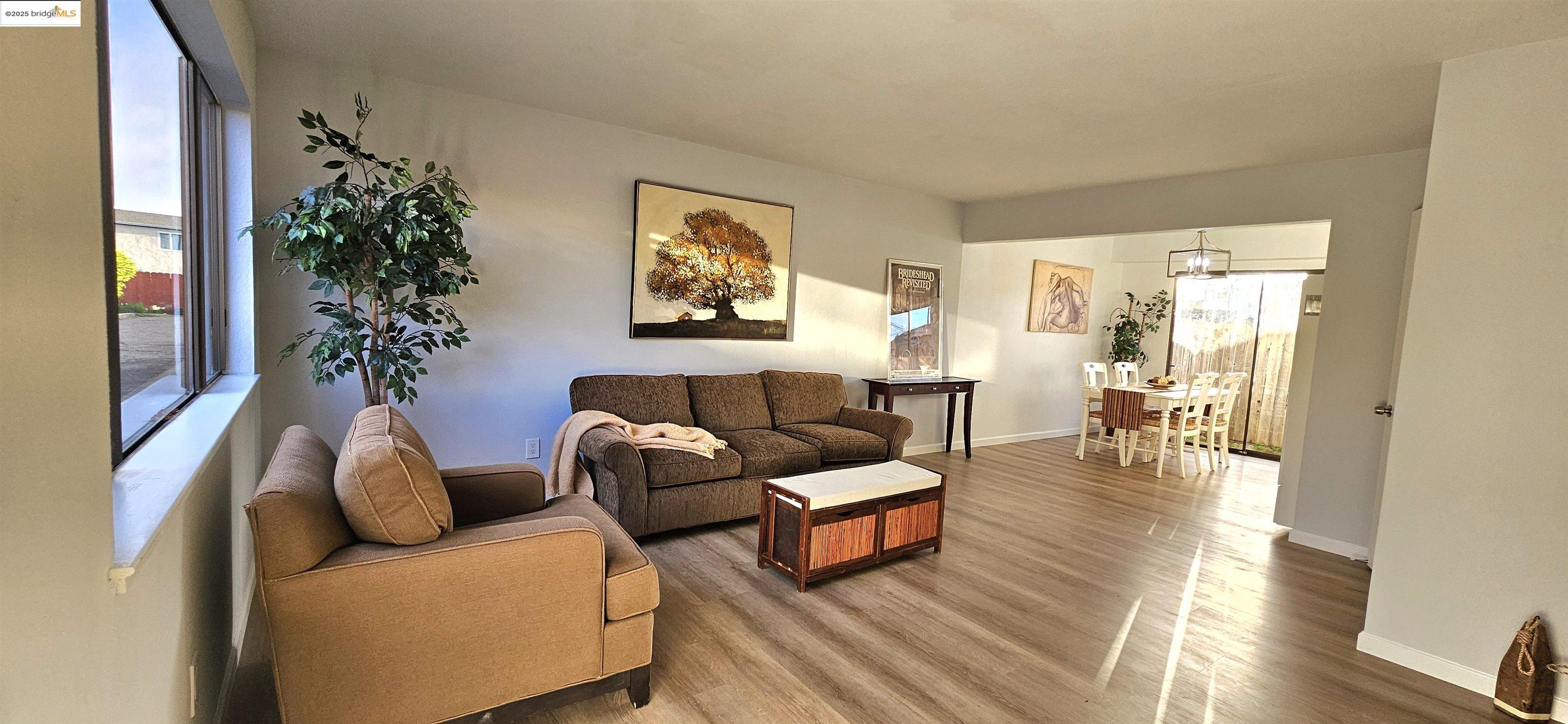 Photo #3: 41087711 Listing 