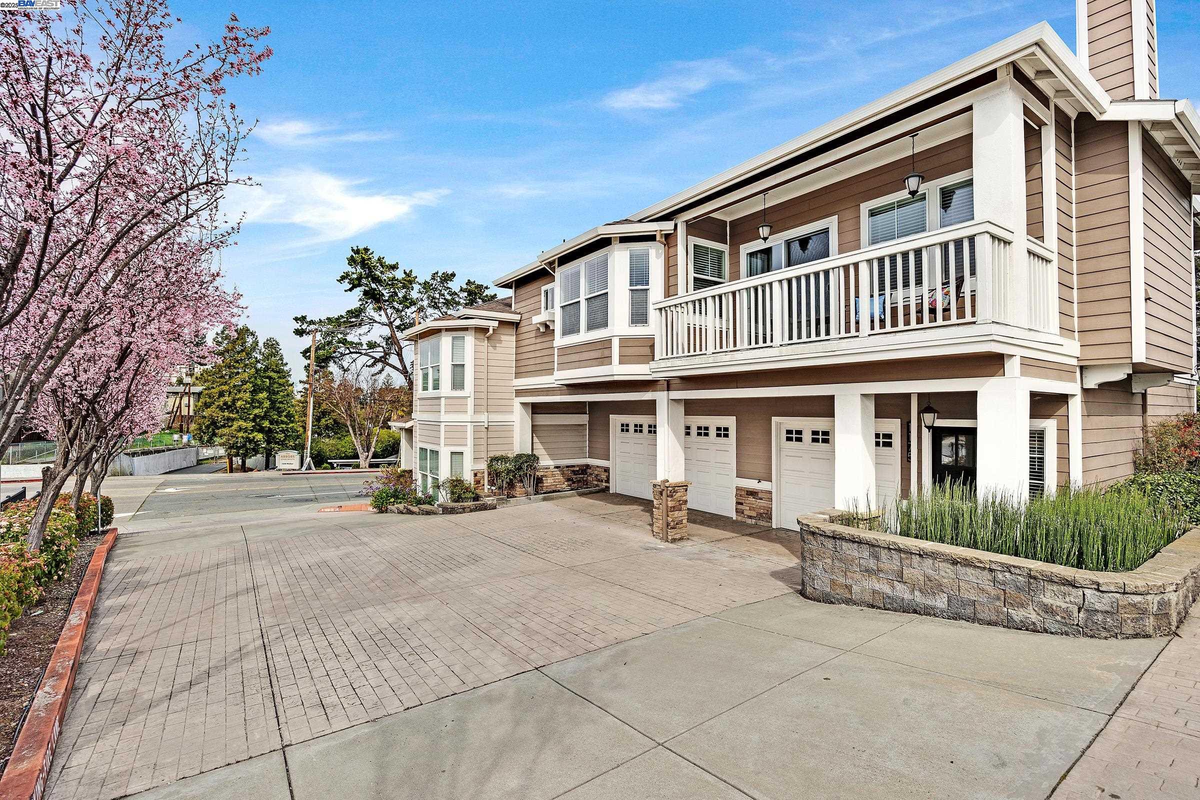 OPEN SAT/SUN MARCH 15 & 16 1-4      Nordstroms, Iron Horse Trail, Apple Store, Safeway, Rooftop Restaurant, and much, much more - all within walking distance of this fabulous pied-a-terre style townhouse.  Park your car and you'll never need to use it all weekend long! This 2 bedroom/2bath property has all the living on 1 floor (2nd). Features include an attached garage with inside access, gas fireplace, washer/dryer, 2 full baths, a new refrigerator, extra parking and outdoor patio all located within a highly rated school district. You’ll appreciate the quiet living that an intimate development of just four homes can offer. There is guest parking and don’t miss the common park area with a patio to relax, entertain and enjoy the views. A RARE offering with such a convenient location to all that Walnut Creek has to offer!