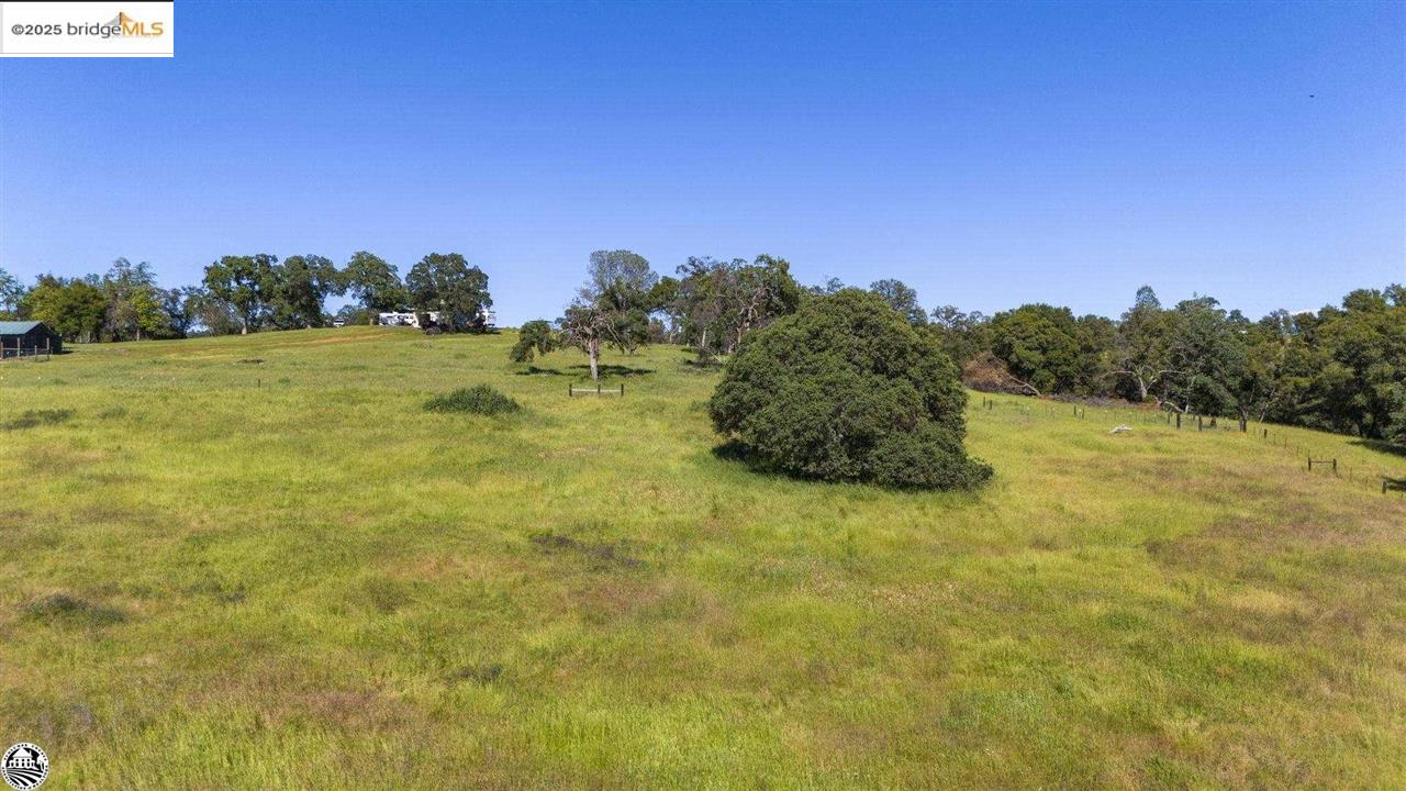 Detail Gallery Image 22 of 37 For 11391 Algerine Rd., Jamestown,  CA 95327 - 1 Beds | 1 Baths