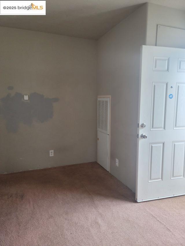 property-img