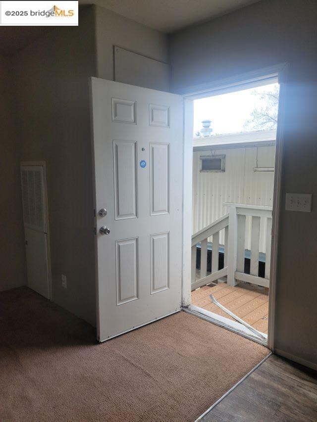 property-img