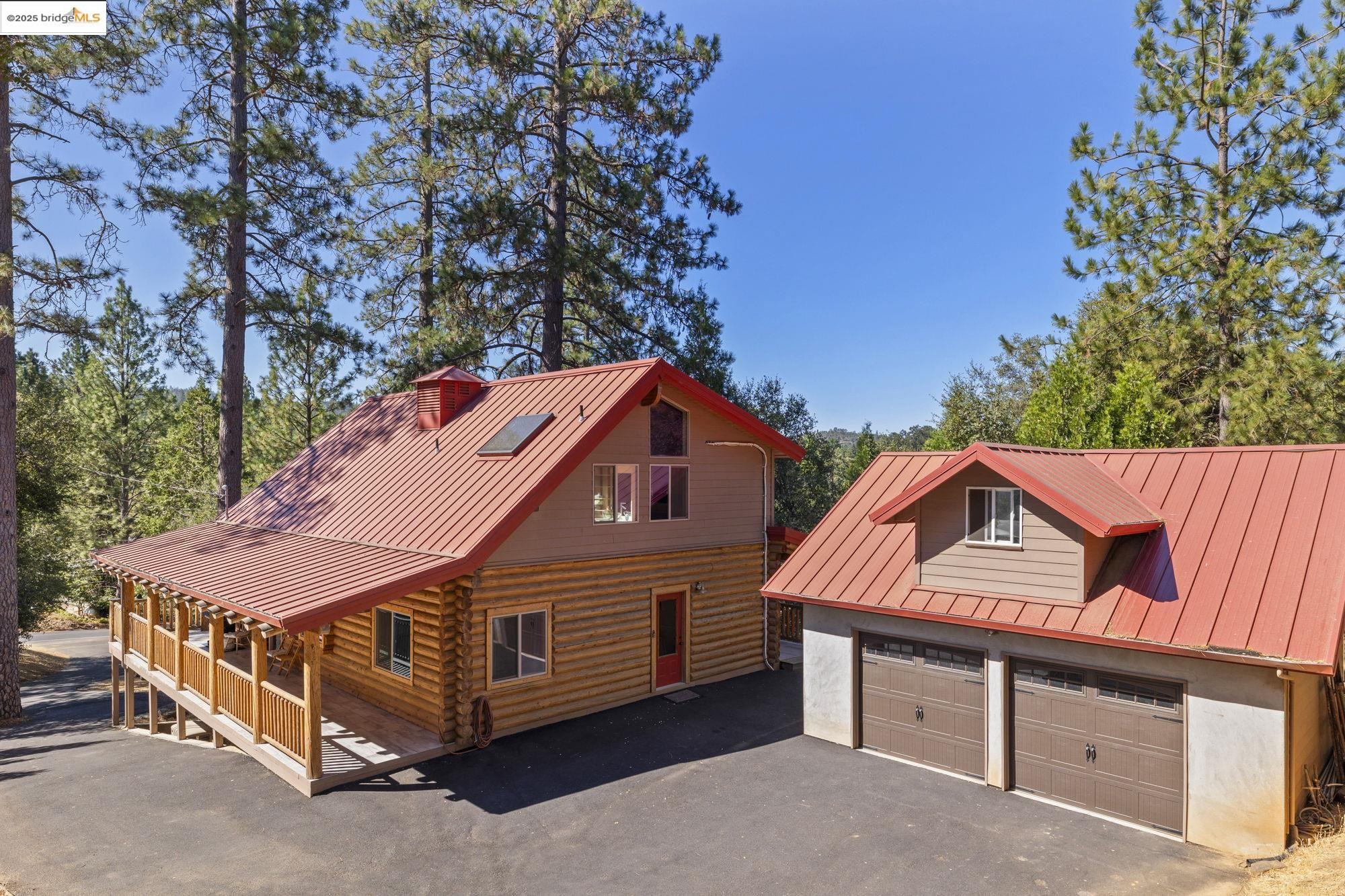Thumbnail for 19913 Pleasantview Dr, Groveland, CA 95321