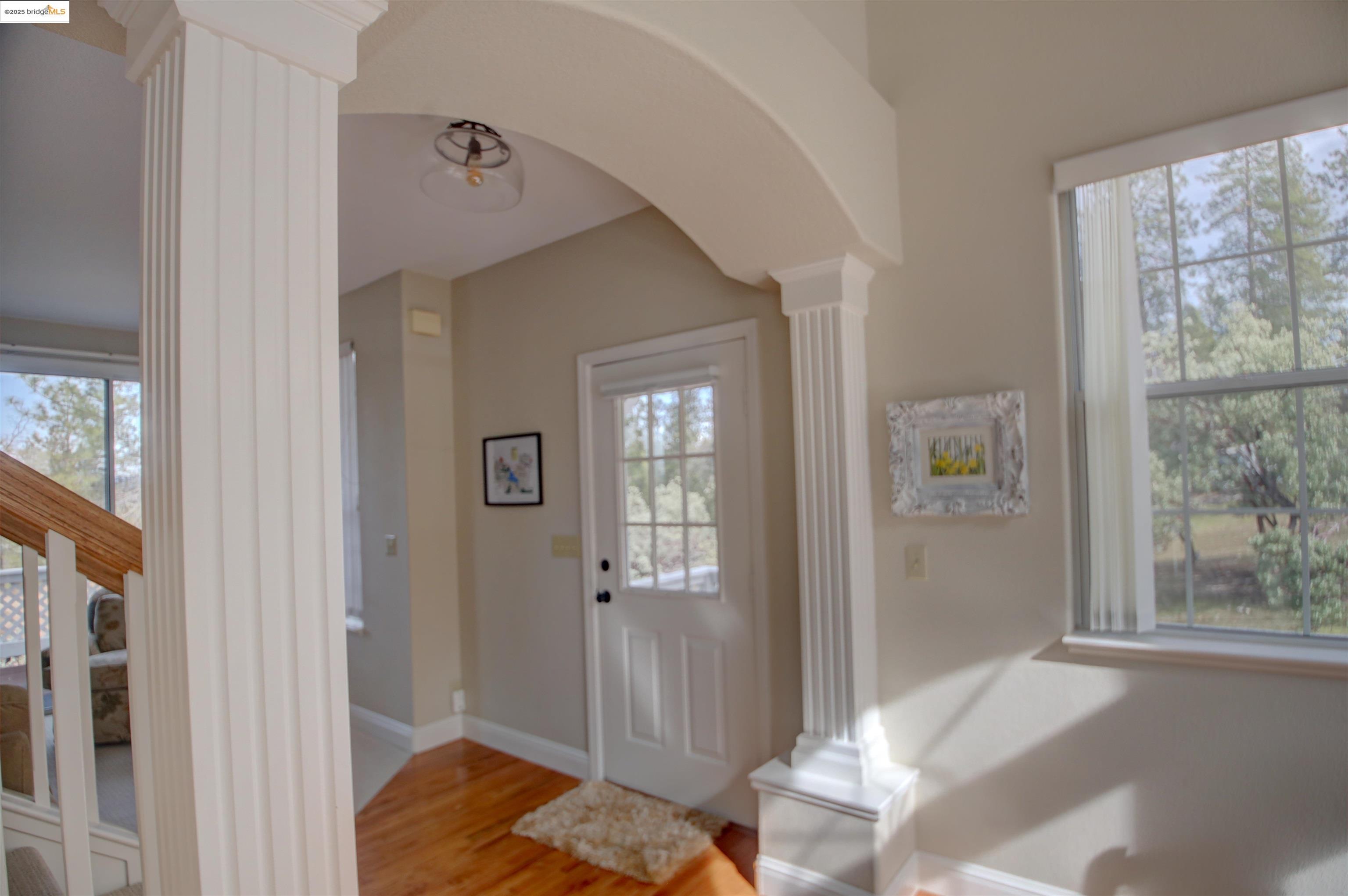 Detail Gallery Image 4 of 35 For 19710 Butler Way, Groveland,  CA 95321 - 3 Beds | 2 Baths