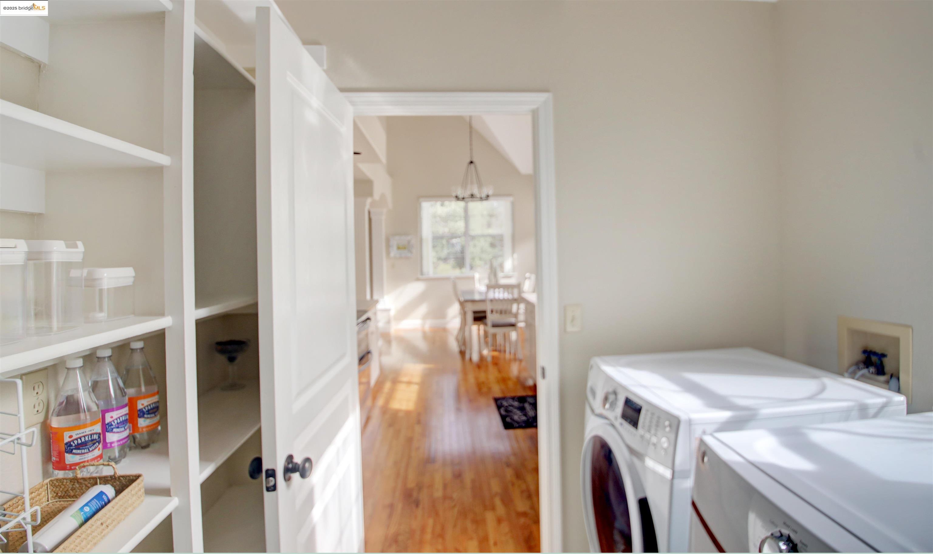 Detail Gallery Image 10 of 35 For 19710 Butler Way, Groveland,  CA 95321 - 3 Beds | 2 Baths