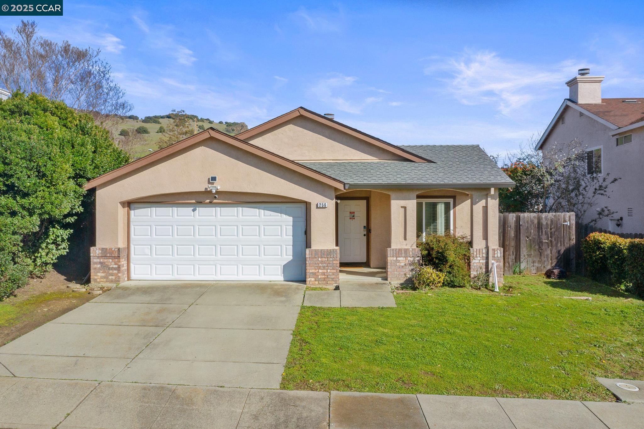 Detail Gallery Image 1 of 1 For 256 Exposition Dr, Vallejo,  CA 94589 - 3 Beds | 2 Baths