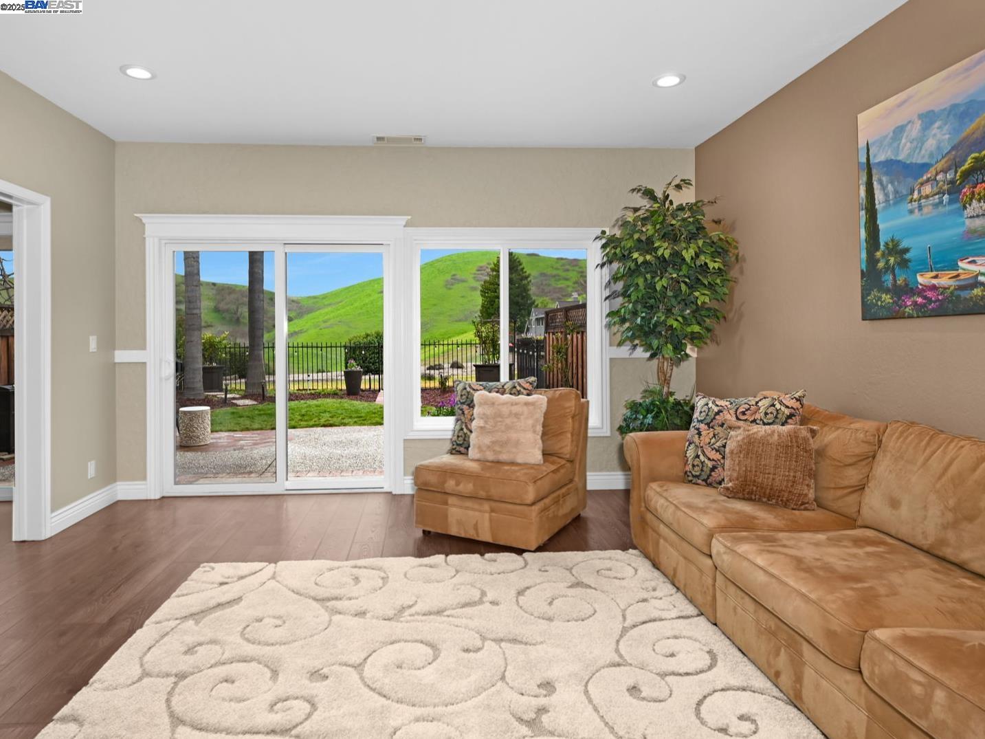 Photo #6: 41087795 Listing 