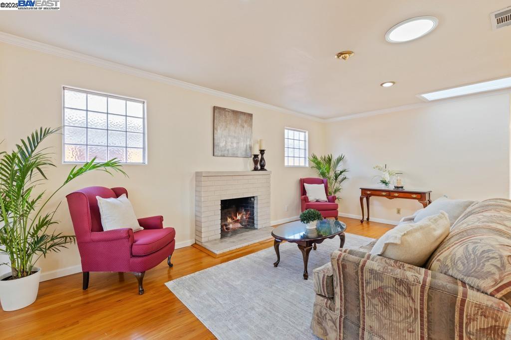 Detail Gallery Image 20 of 60 For 2391 Belvedere Ave, San Leandro,  CA 94577 - 4 Beds | 2 Baths