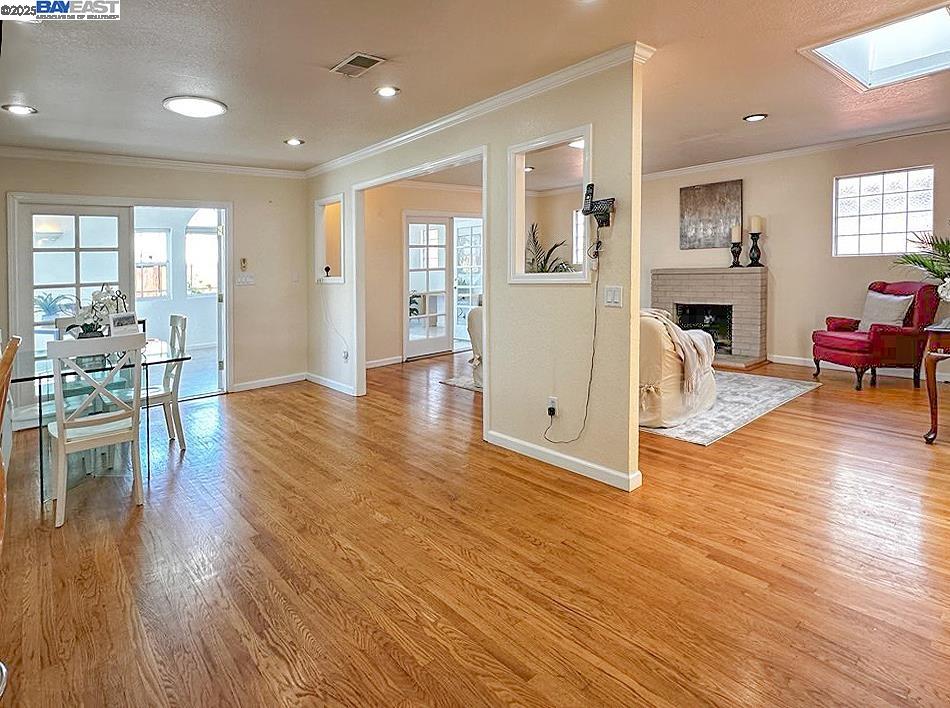 Detail Gallery Image 21 of 60 For 2391 Belvedere Ave, San Leandro,  CA 94577 - 4 Beds | 2 Baths