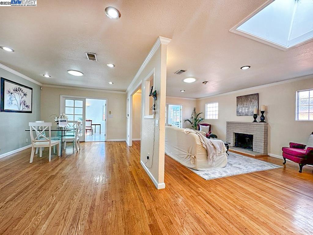 Detail Gallery Image 24 of 60 For 2391 Belvedere Ave, San Leandro,  CA 94577 - 4 Beds | 2 Baths