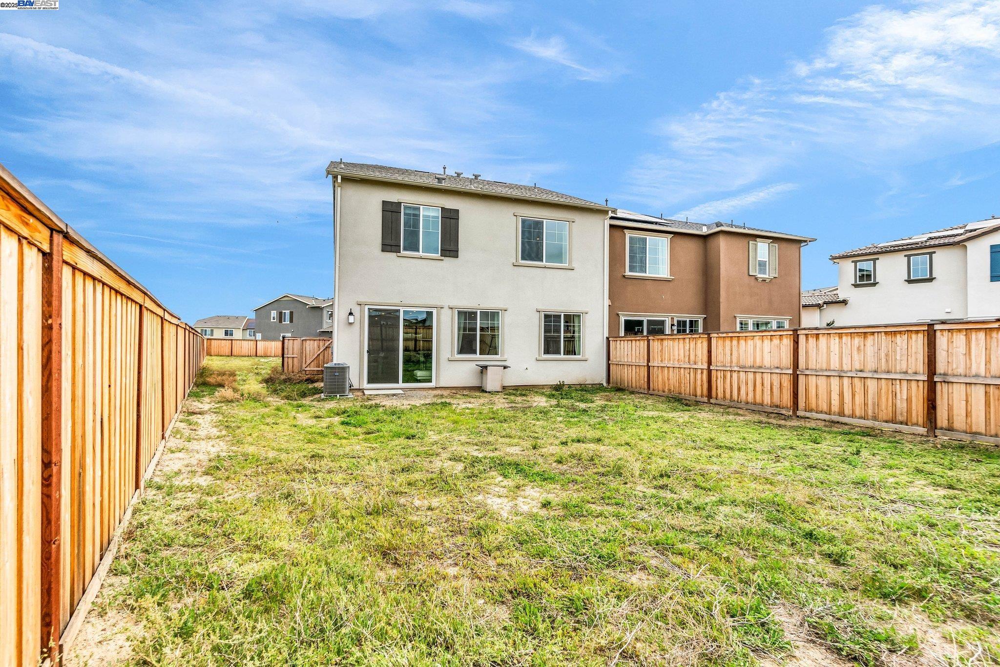 Detail Gallery Image 22 of 33 For 5796 Markham Ct, Tracy,  CA 95377 - 4 Beds | 3 Baths