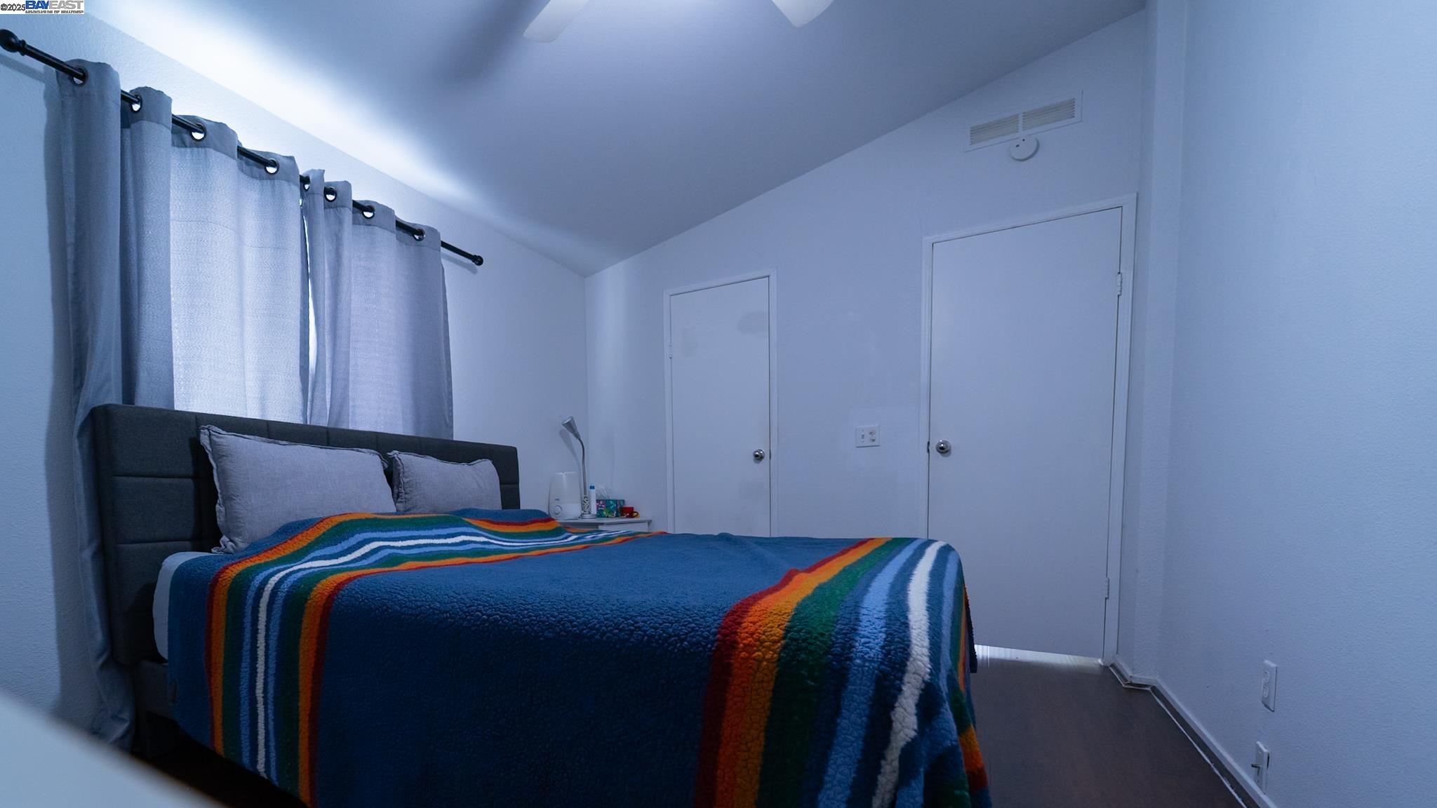 Detail Gallery Image 10 of 22 For 407 Pinefield Rd #407,  San Jose,  CA 95134 - 3 Beds | 2 Baths