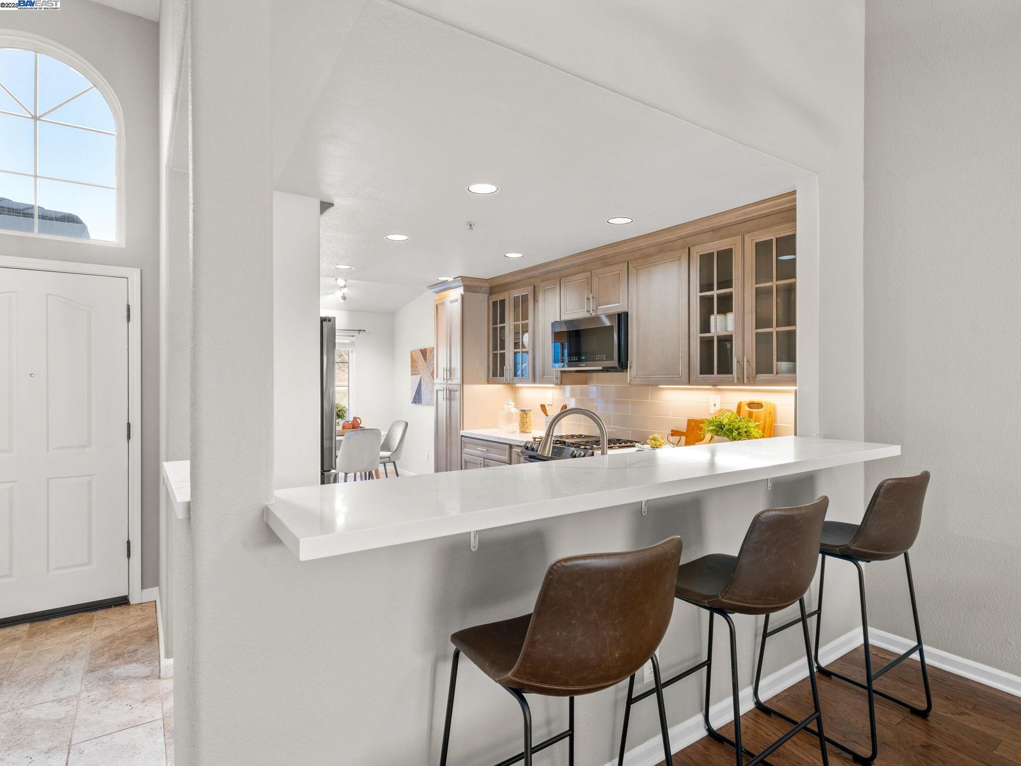 Photo #5: 41087869 Listing 