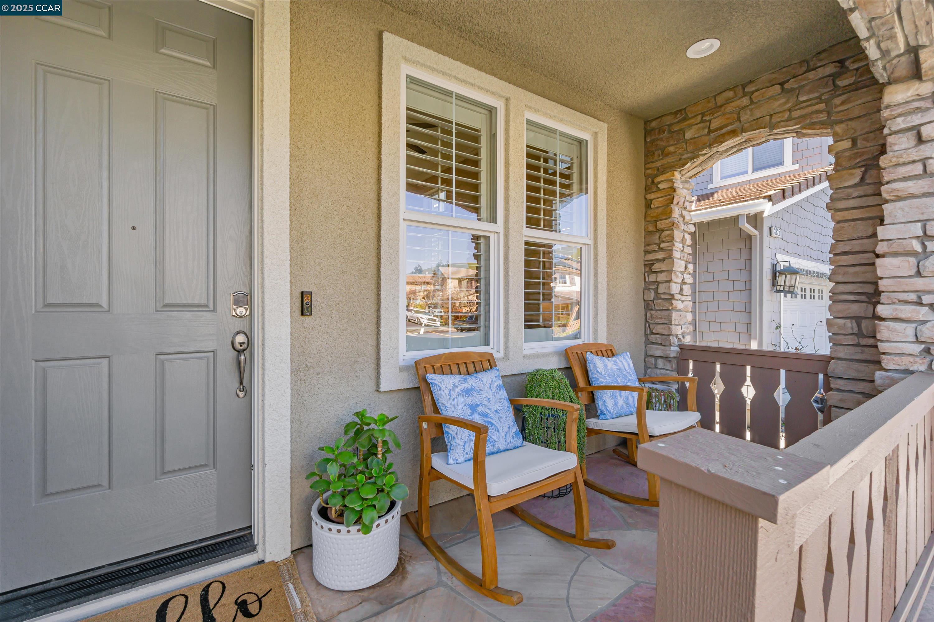 Front Image Thumbnail for CC41087870