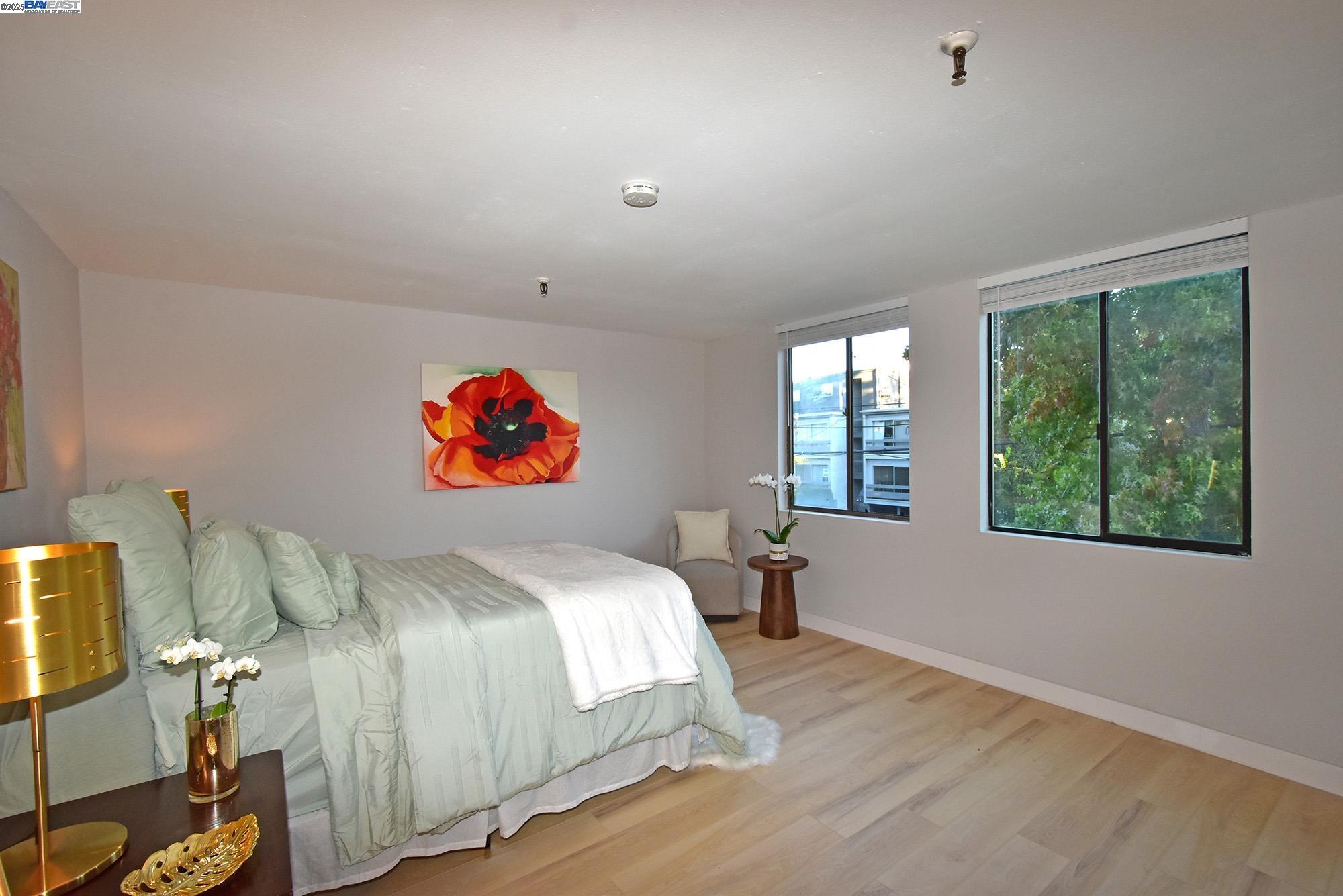 303 Adams St # 109, Oakland, California 94610, 2 Bedrooms Bedrooms, ,2 BathroomsBathrooms,Residential,For Sale,303 Adams St # 109,41087901