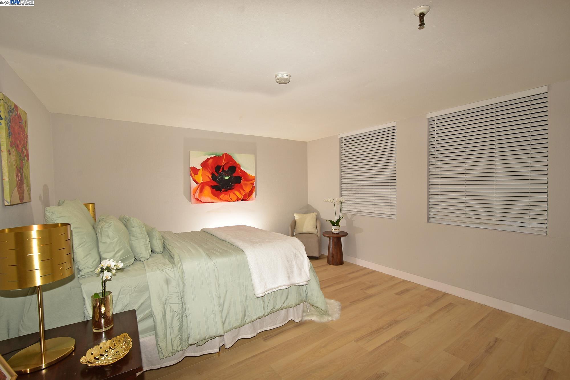303 Adams St # 109, Oakland, California 94610, 2 Bedrooms Bedrooms, ,2 BathroomsBathrooms,Residential,For Sale,303 Adams St # 109,41087901
