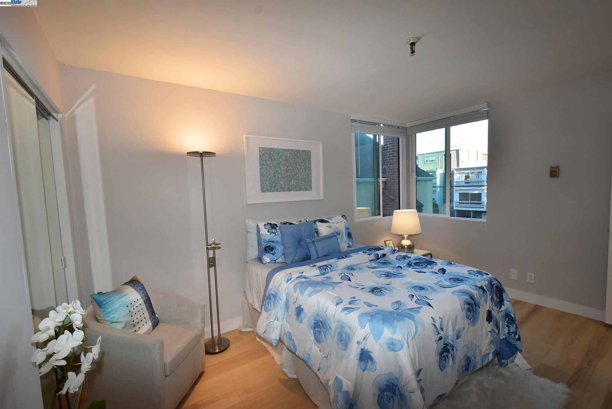 303 Adams St # 109, Oakland, California 94610, 2 Bedrooms Bedrooms, ,2 BathroomsBathrooms,Residential,For Sale,303 Adams St # 109,41087901