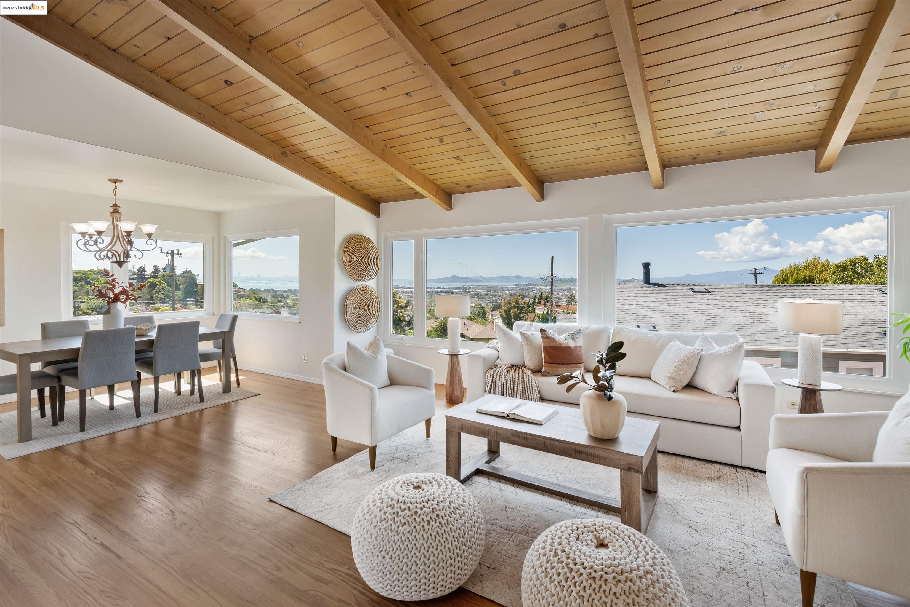 Detail Gallery Image 3 of 22 For 2509 Tulare Ave, El Cerrito,  CA 94530 - 3 Beds | 2/1 Baths