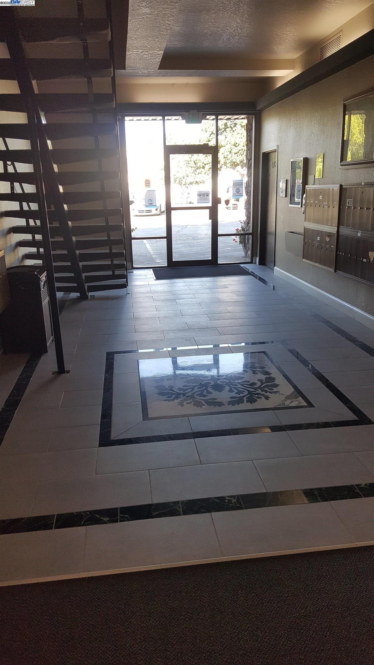 Detail Gallery Image 3 of 24 For 4047 1st St Suite 210, Livermore,  CA 94551 - – Beds | – Baths