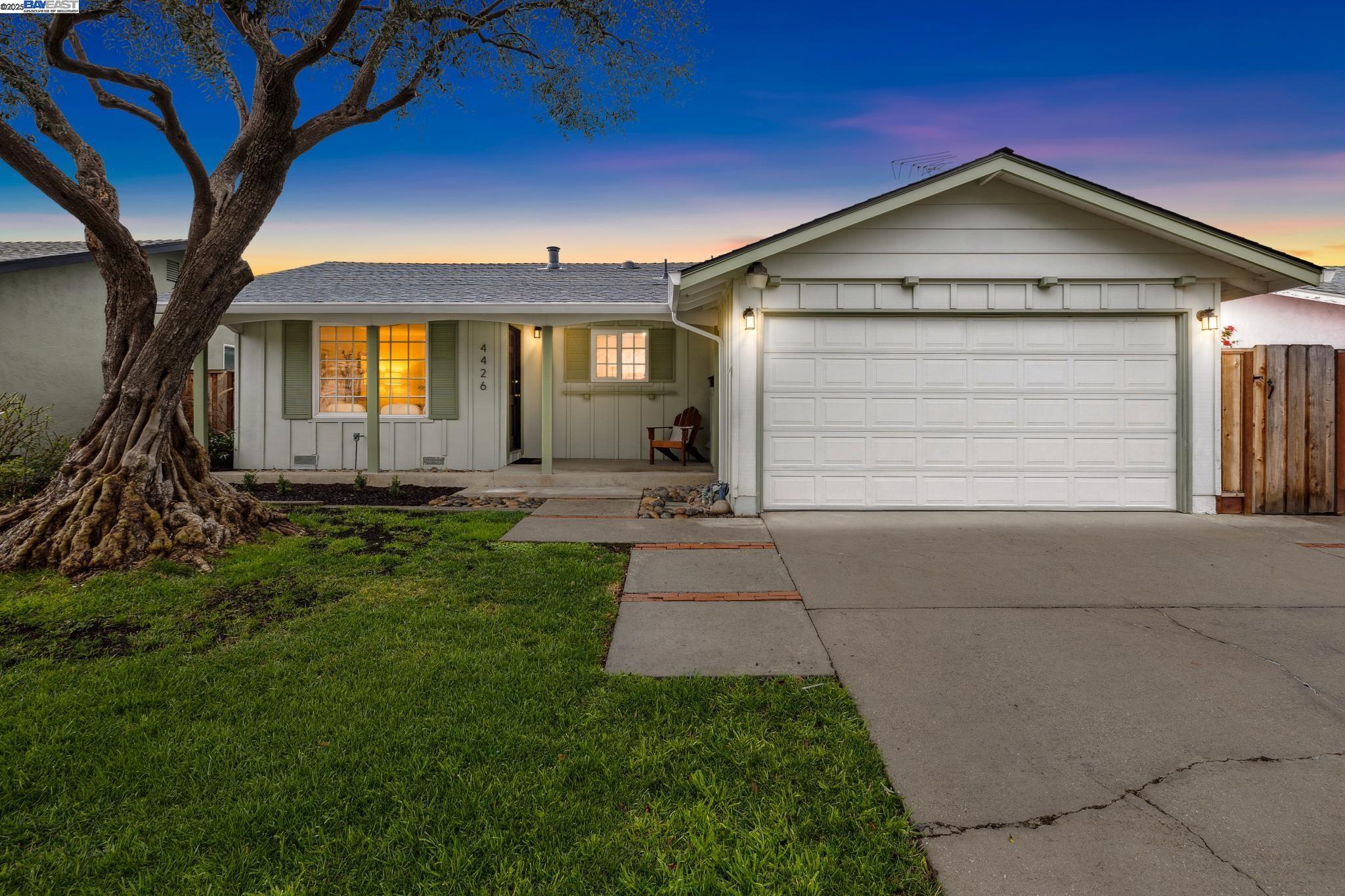 Detail Gallery Image 1 of 1 For 4426 Bidwell Dr, Fremont,  CA 94538 - 3 Beds | 2 Baths