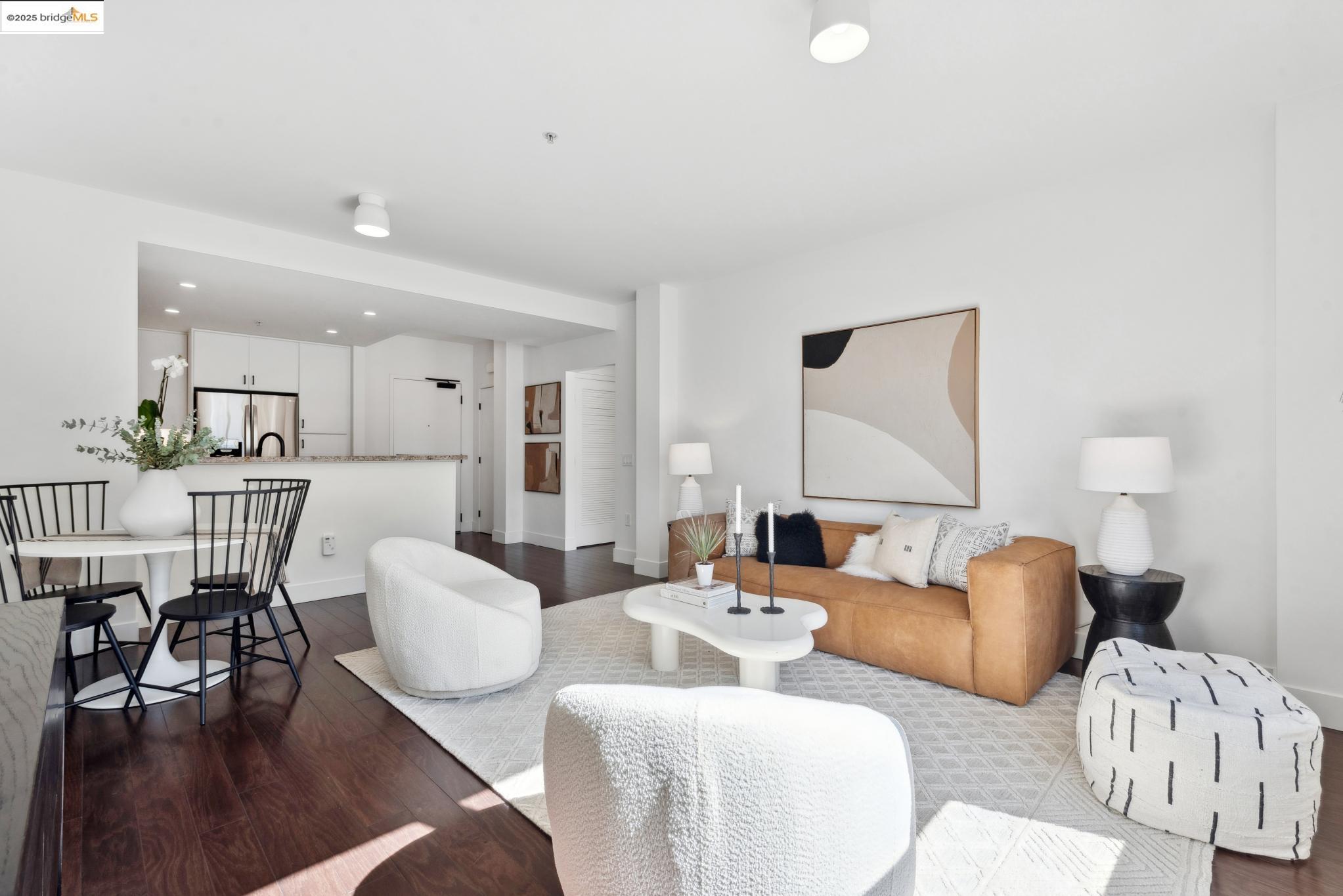 438 W Grand Ave # 717, Oakland, California 94612, 1 Bedroom Bedrooms, 4 Rooms Rooms,1 BathroomBathrooms,Residential,For Sale,438 W Grand Ave # 717,41087984