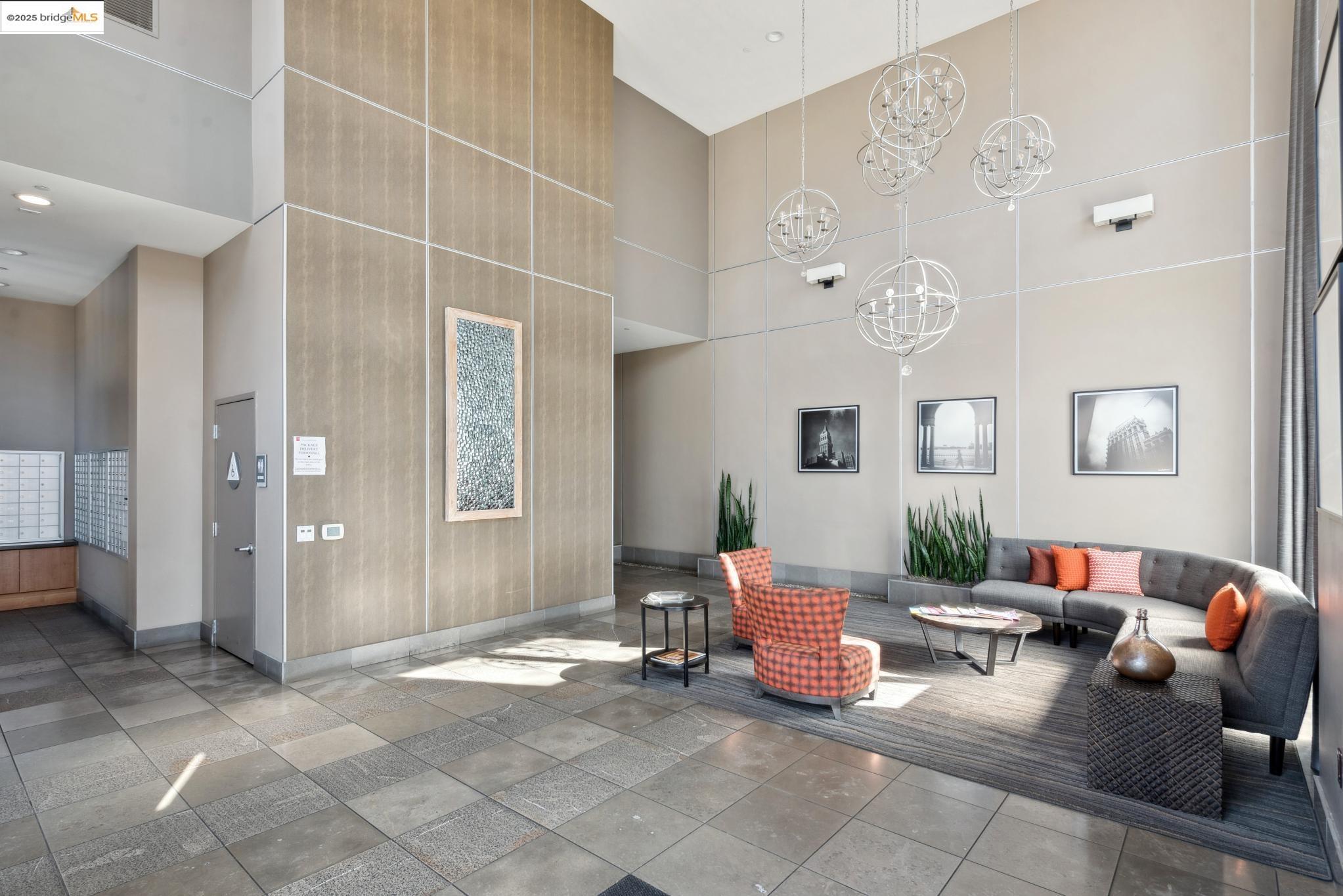 438 W Grand Ave # 717, Oakland, California 94612, 1 Bedroom Bedrooms, 4 Rooms Rooms,1 BathroomBathrooms,Residential,For Sale,438 W Grand Ave # 717,41087984