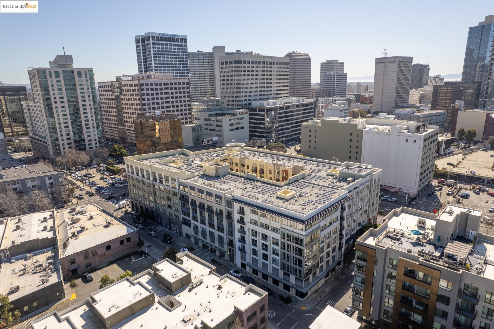 438 W Grand Ave # 717, Oakland, California 94612, 1 Bedroom Bedrooms, 4 Rooms Rooms,1 BathroomBathrooms,Residential,For Sale,438 W Grand Ave # 717,41087984