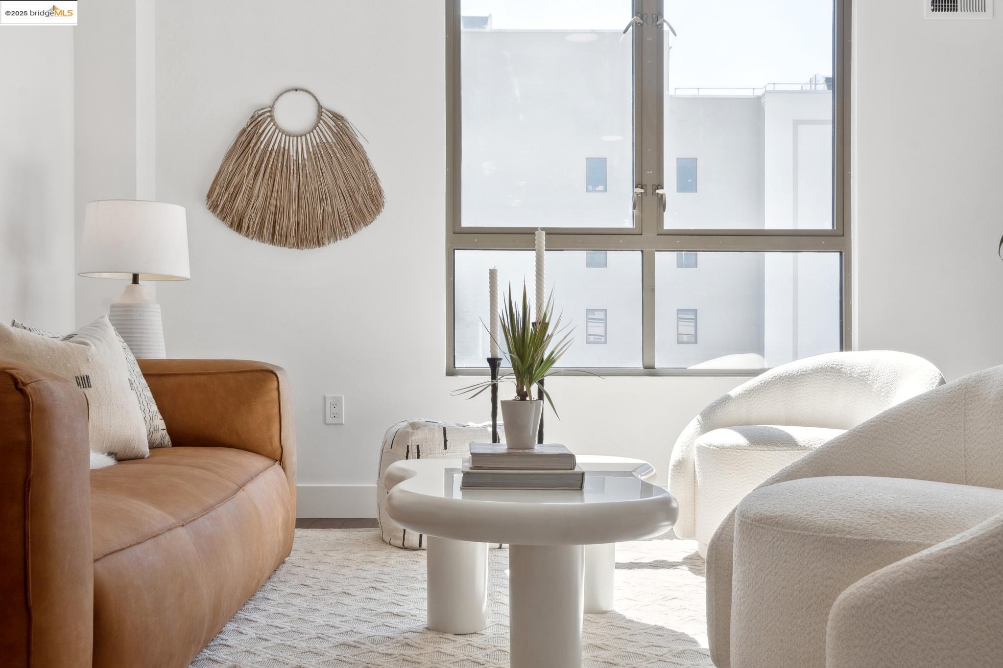 438 W Grand Ave # 717, Oakland, California 94612, 1 Bedroom Bedrooms, 4 Rooms Rooms,1 BathroomBathrooms,Residential,For Sale,438 W Grand Ave # 717,41087984