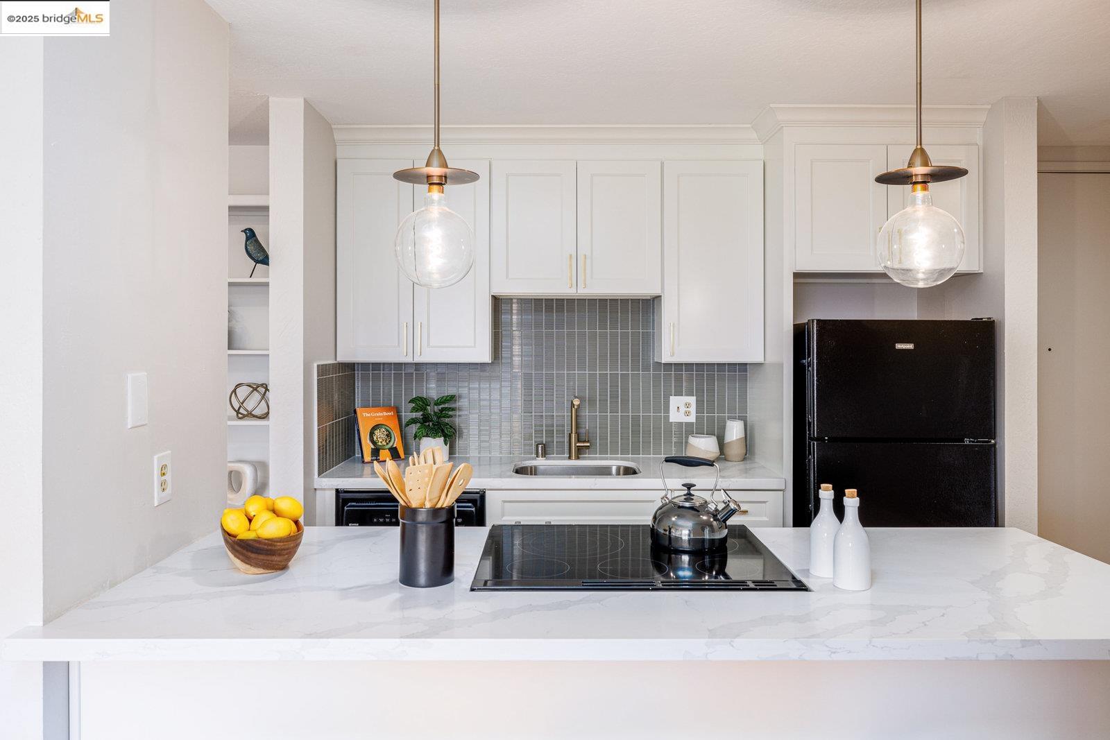 Photo #8: 41087987 Listing: Photo #8