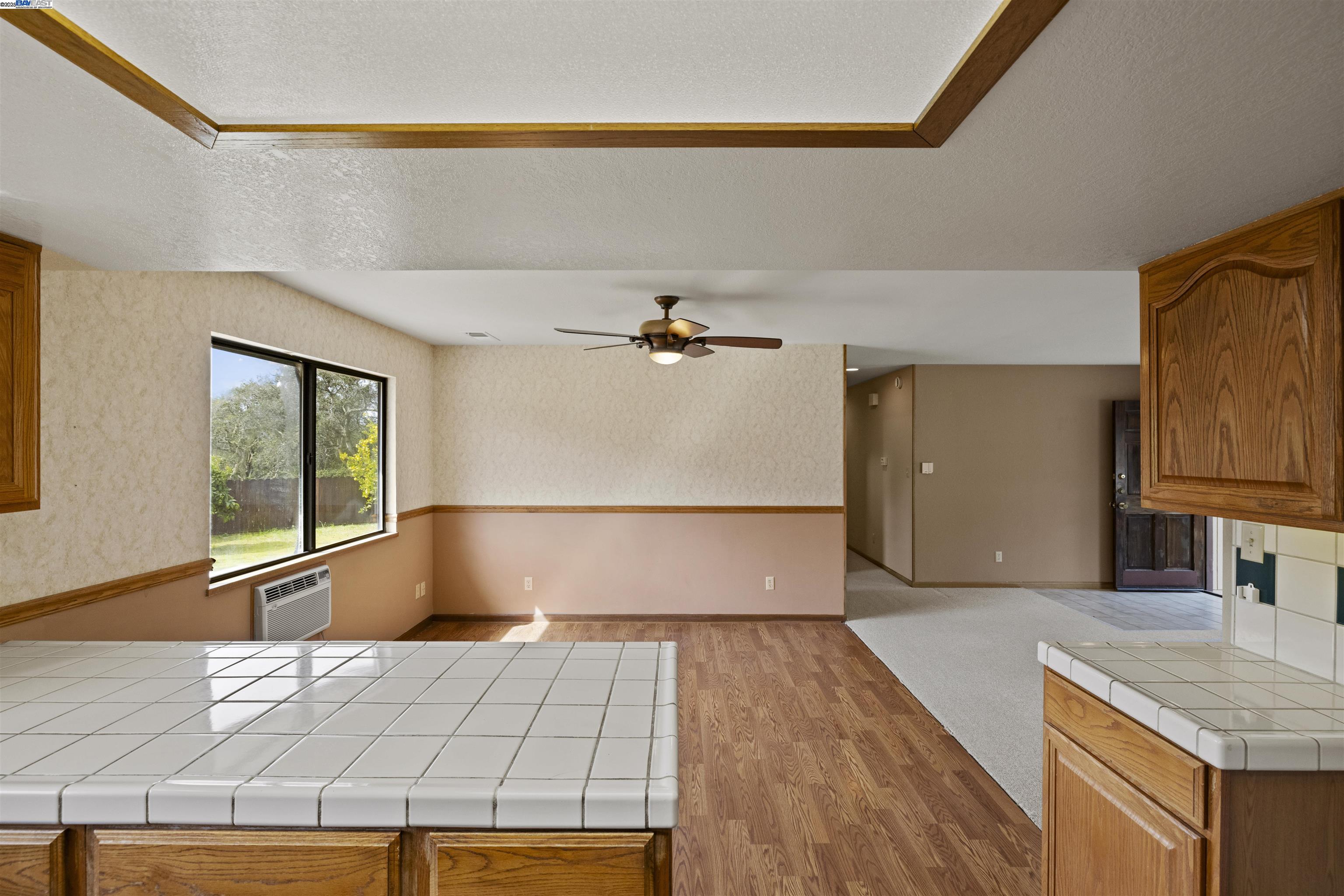 Detail Gallery Image 11 of 44 For 6739 Leon Dr, Salinas,  CA 93907 - 3 Beds | 2 Baths