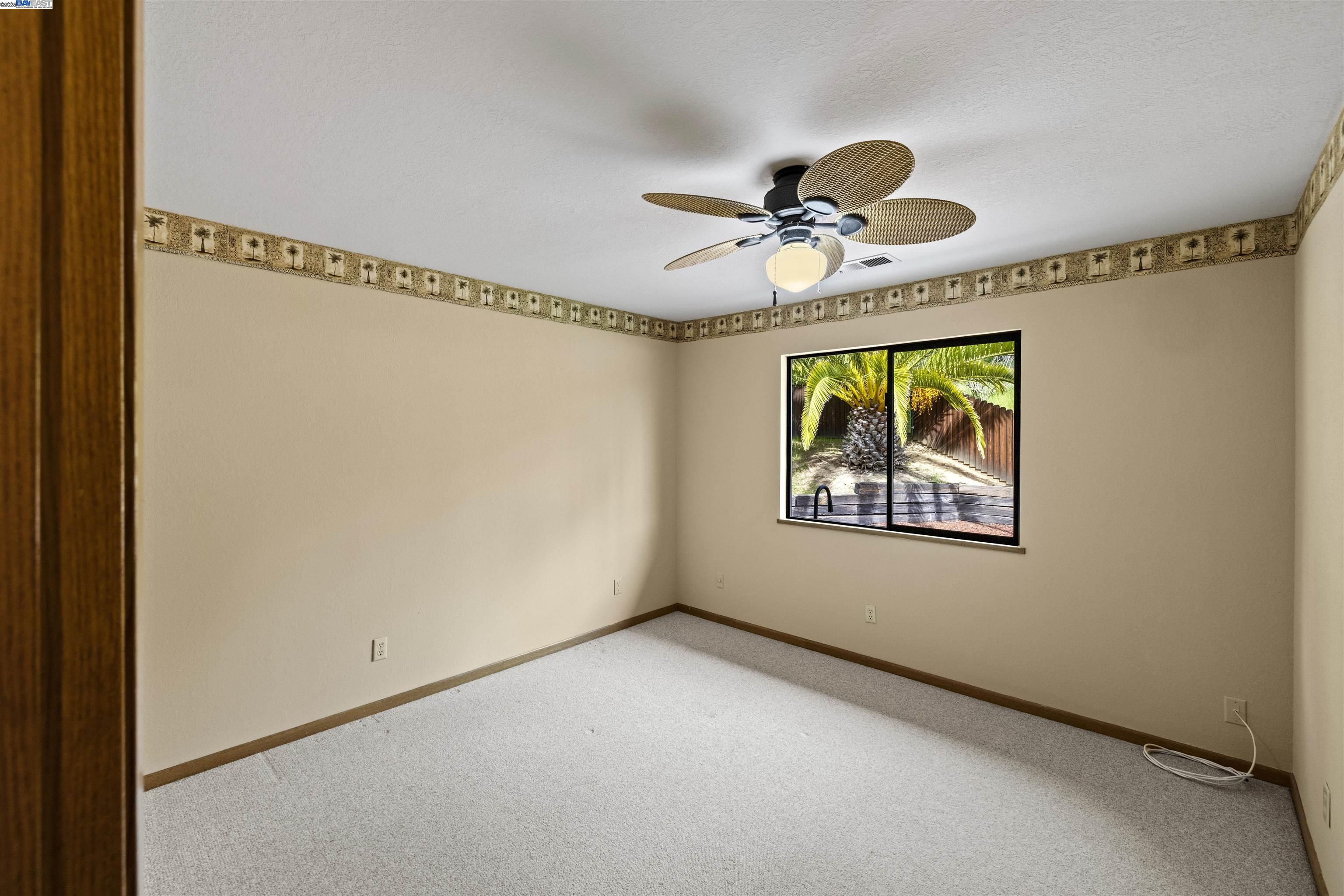 Detail Gallery Image 19 of 44 For 6739 Leon Dr, Salinas,  CA 93907 - 3 Beds | 2 Baths