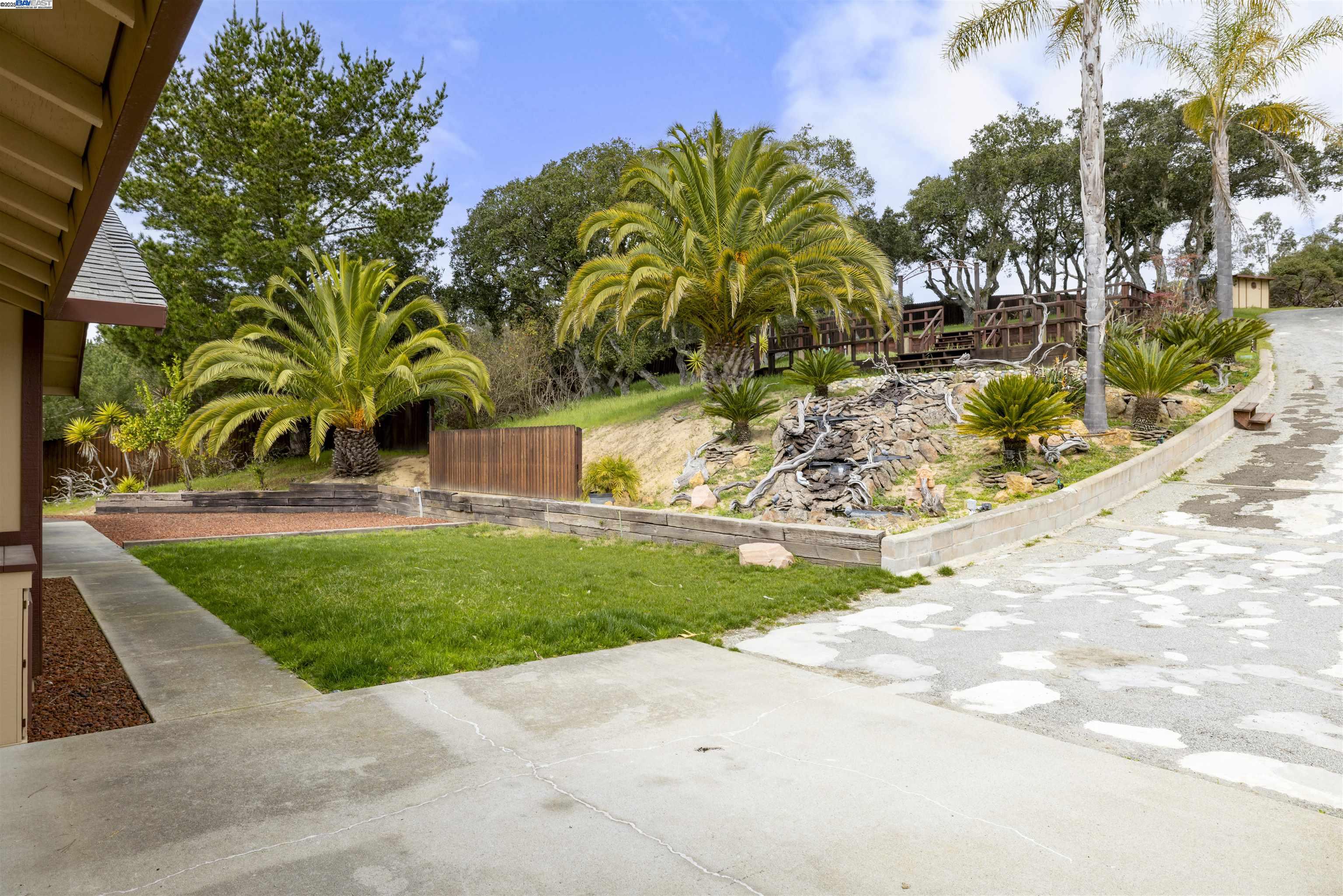 Detail Gallery Image 23 of 44 For 6739 Leon Dr, Salinas,  CA 93907 - 3 Beds | 2 Baths