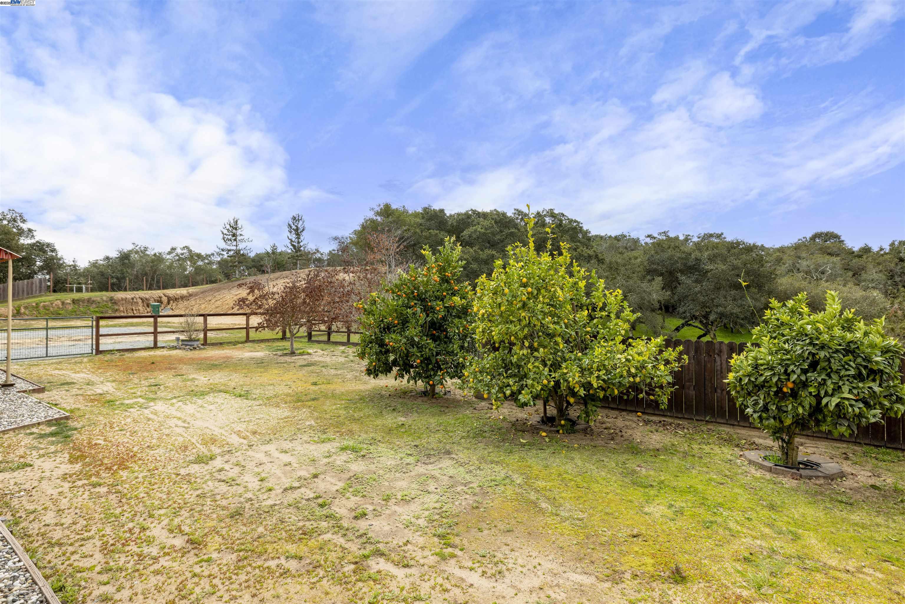 Detail Gallery Image 27 of 44 For 6739 Leon Dr, Salinas,  CA 93907 - 3 Beds | 2 Baths