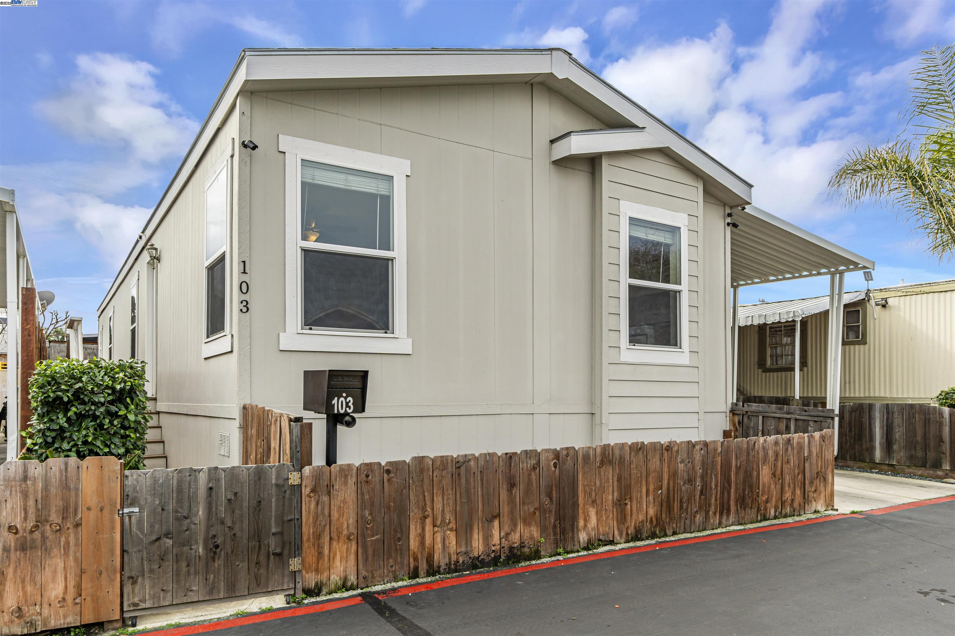 Detail Gallery Image 1 of 1 For 55 Pacifica Ave #103,  Bay Point,  CA 94565 - 3 Beds | 2 Baths